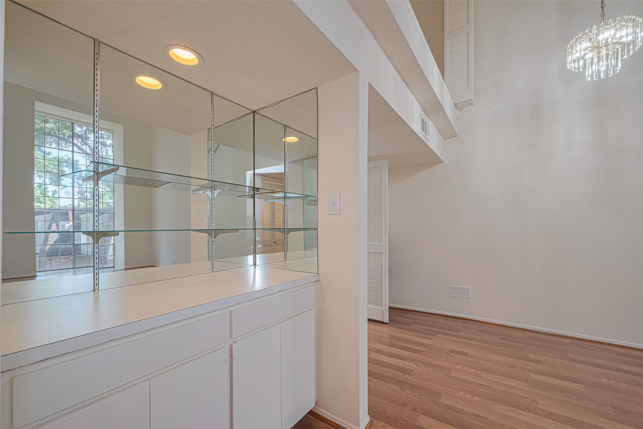 12633 Memorial Drive 250 Property Photo 6
