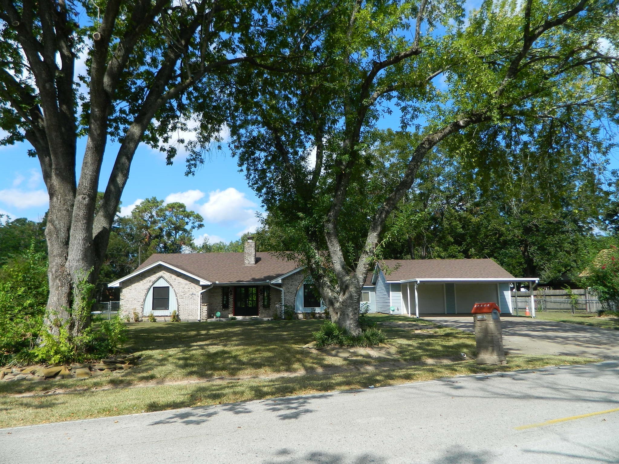 22303 Fields Lane Property Photo 9