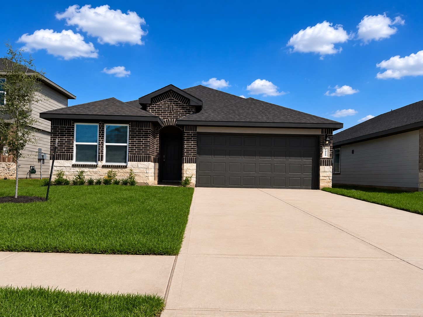 31307 Harp Ridge Drive Property Photo 1