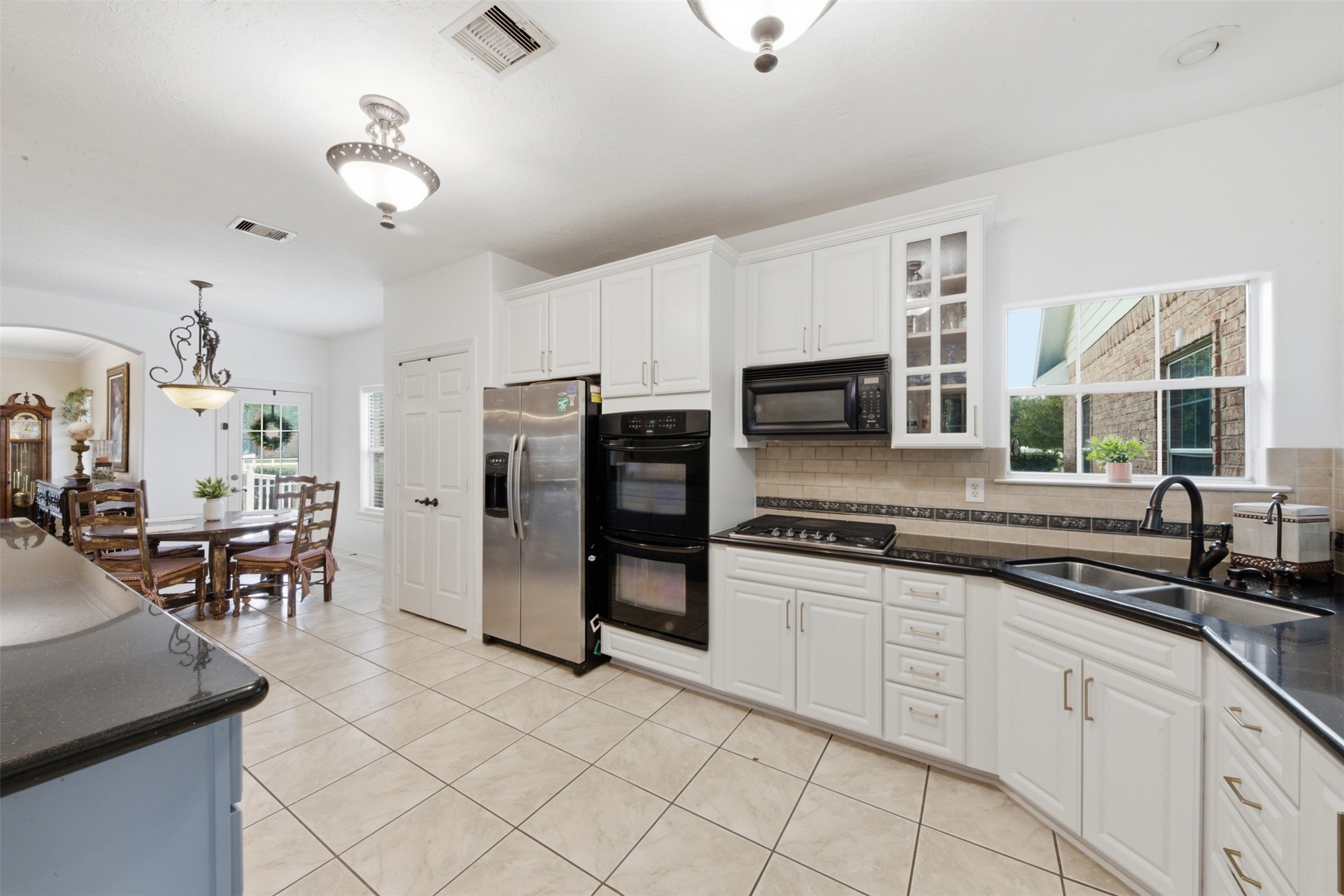 1727 Wild Mustang Canyon Lane Property Photo 11