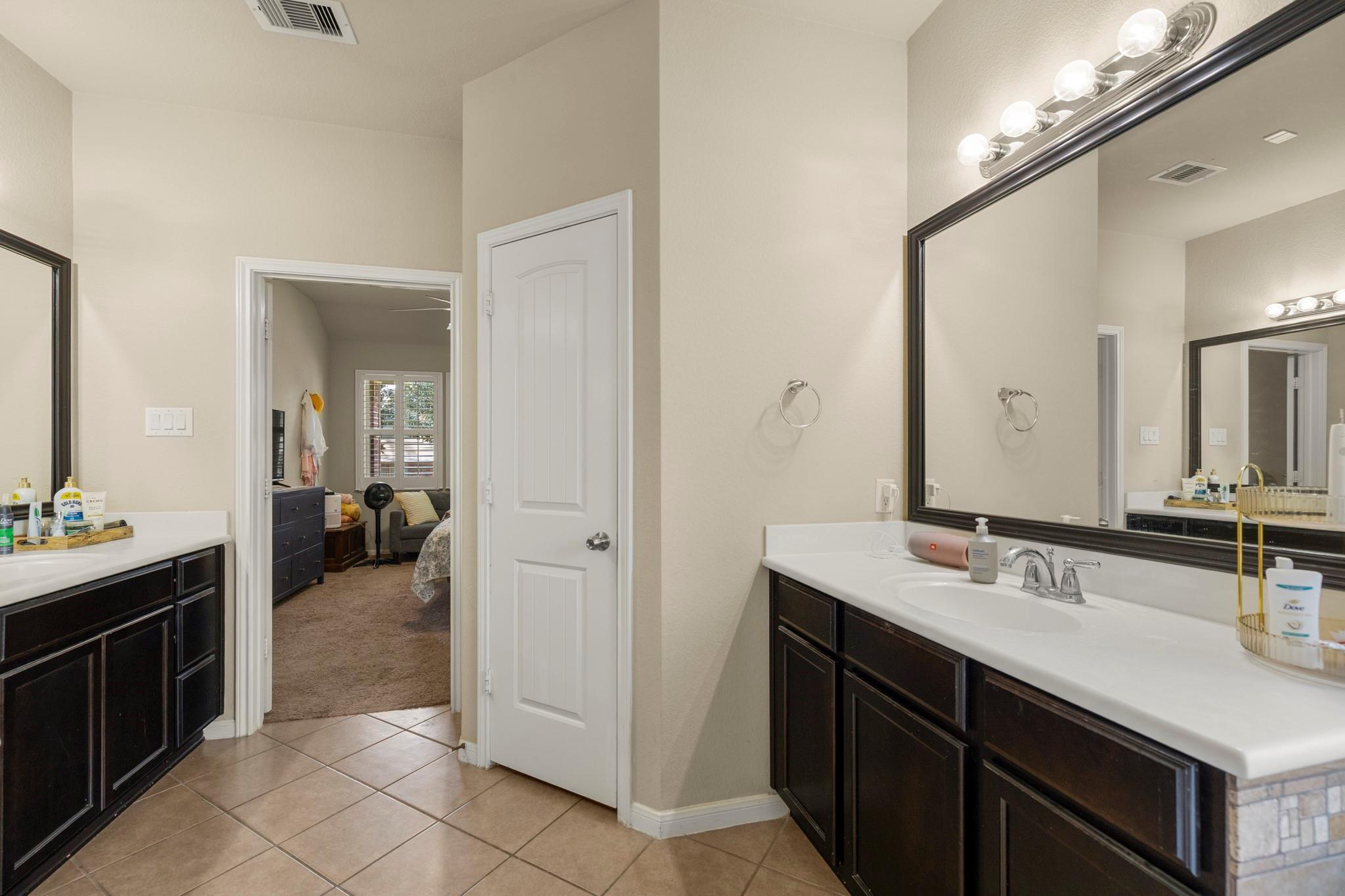 1046 Cedar Lake Court Property Photo 22