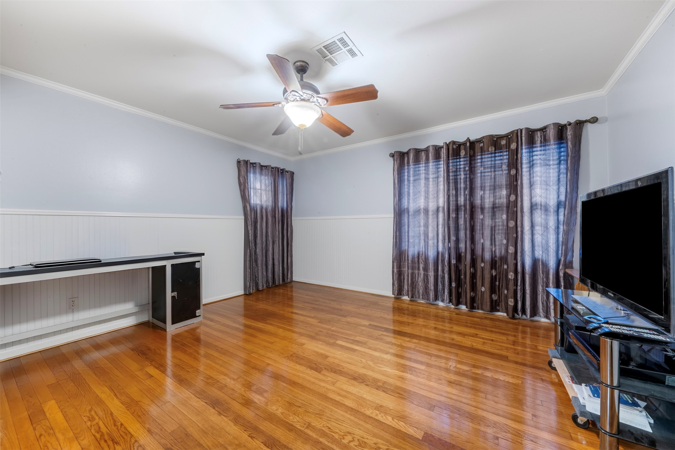 5519 Cheshire Lane Property Photo 10