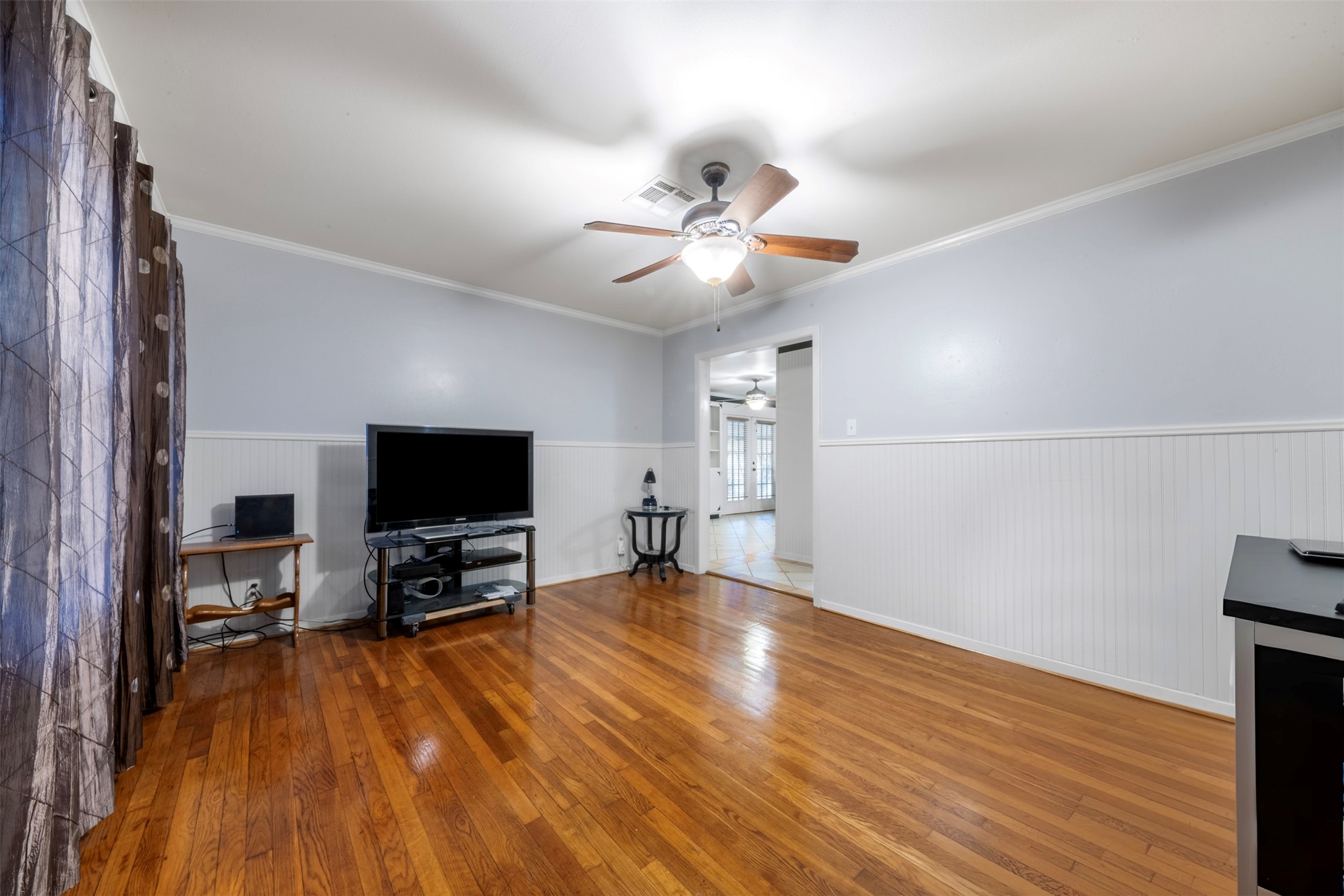 5519 Cheshire Lane Property Photo 11