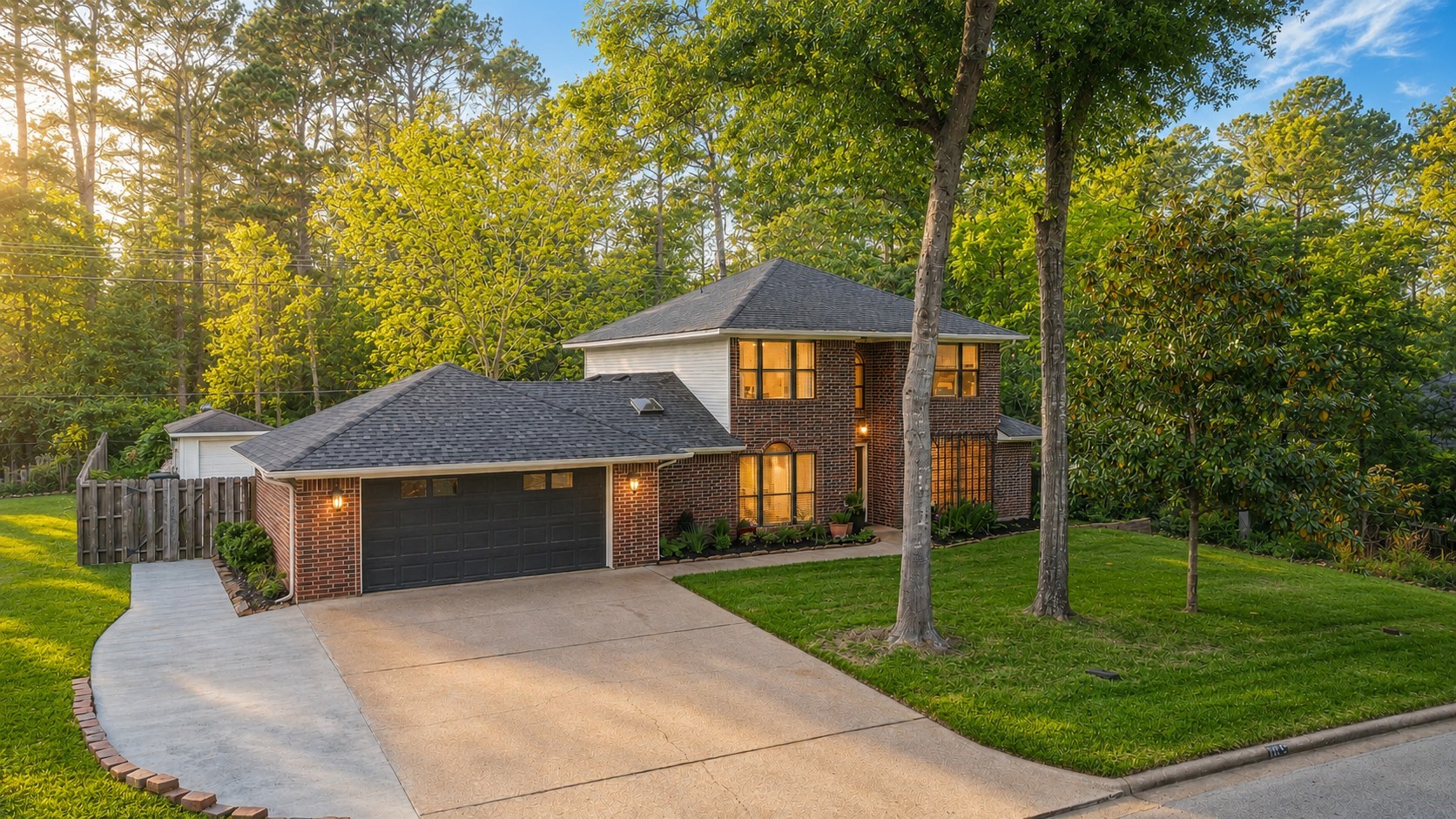 1415 River Oaks Drive Property Photo 1