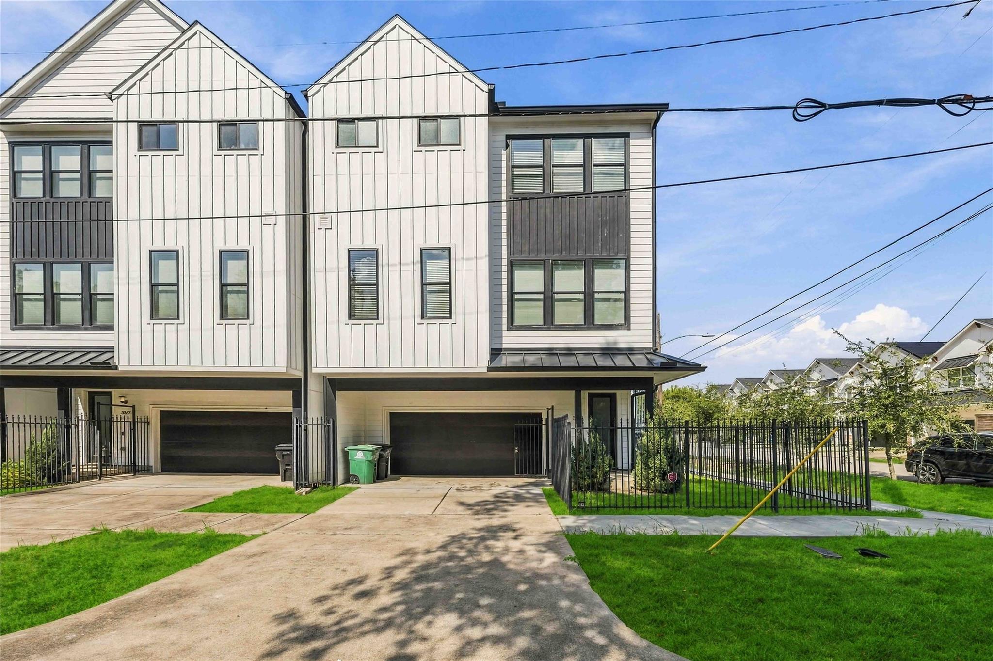 3369 Daphne Street, Houston TX 77021 Property Photo 1