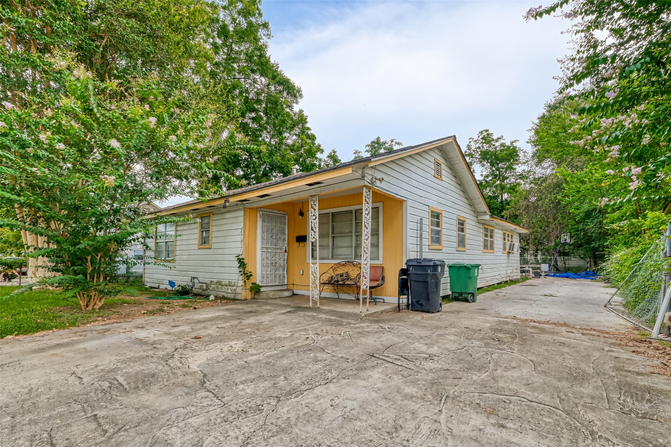 508 Neyland Street Property Photo 1