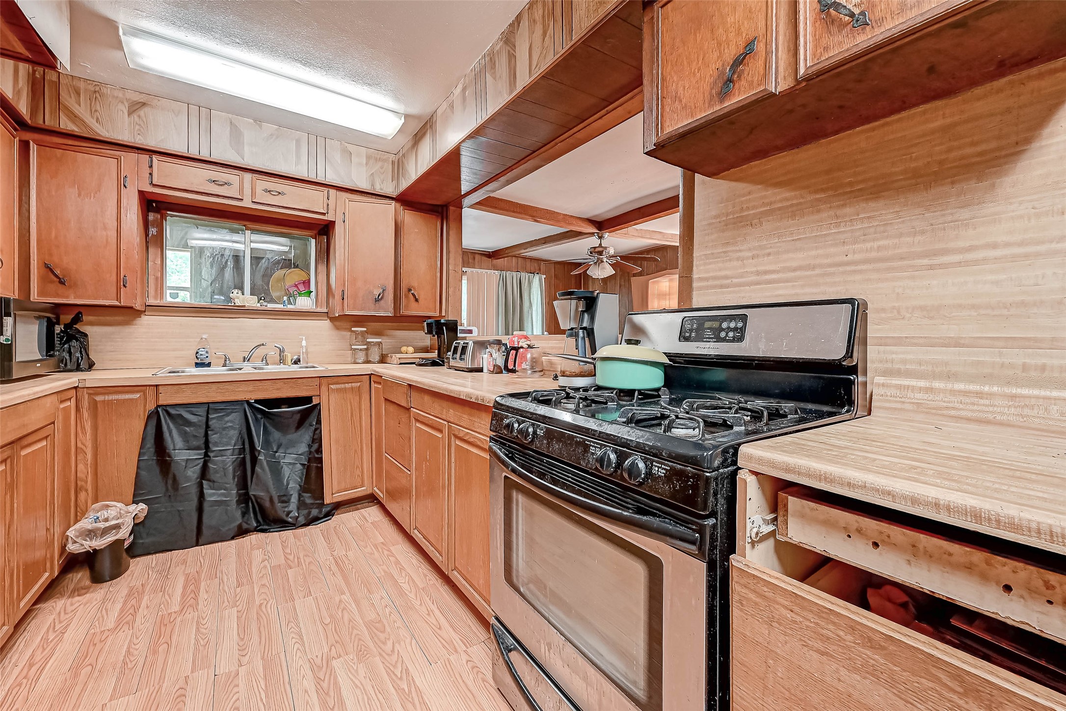 508 Neyland Street Property Photo 18