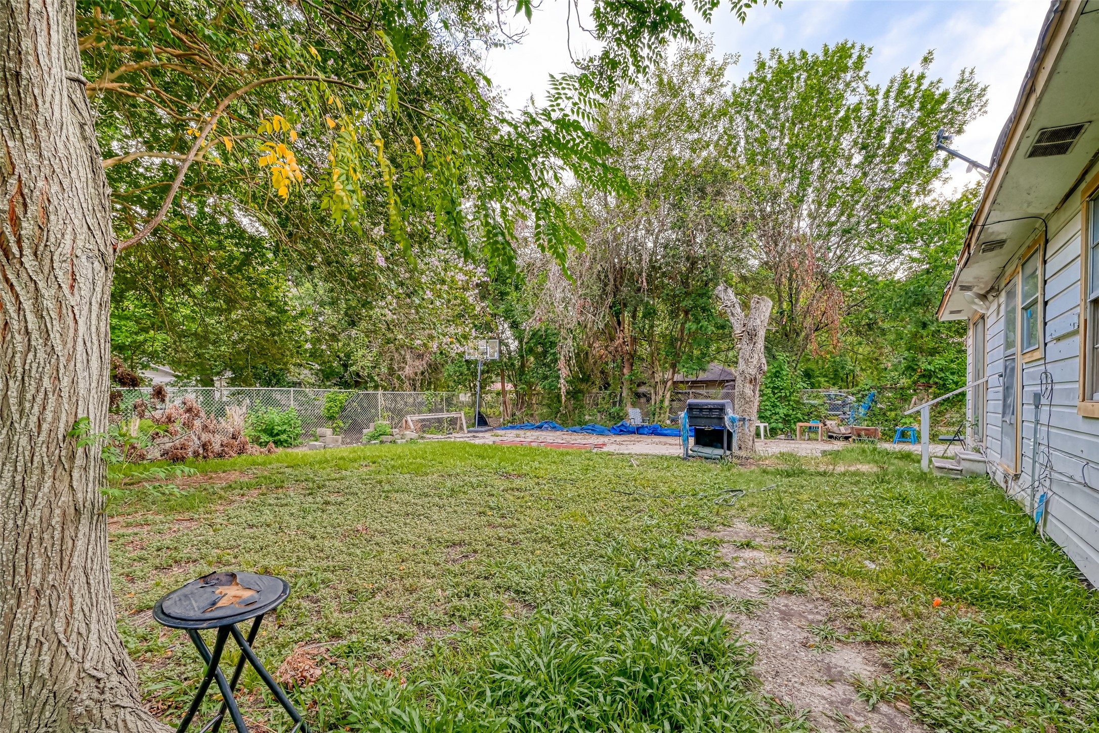 508 Neyland Street Property Photo 28
