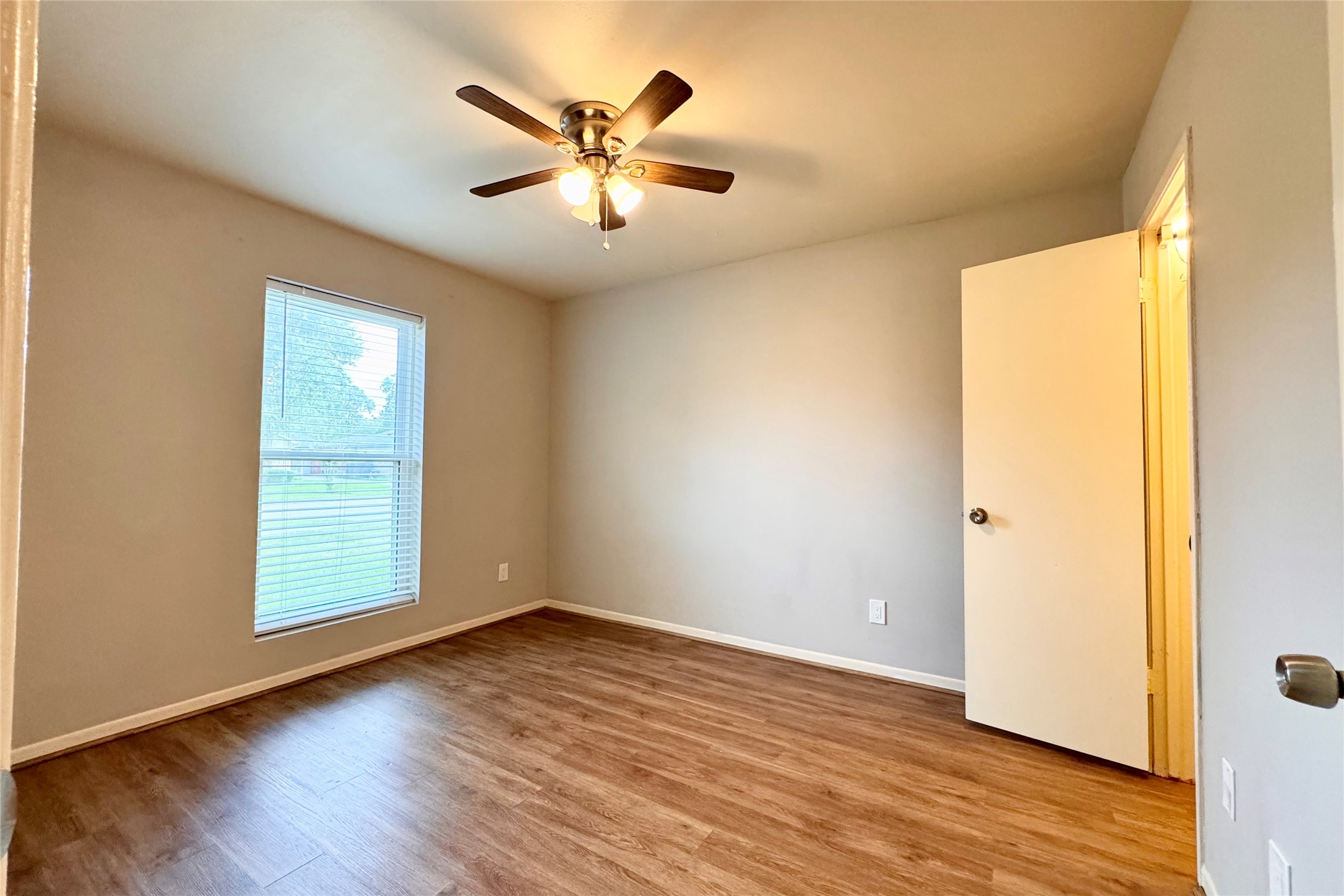 13603 Woodchester Drive Property Photo 11
