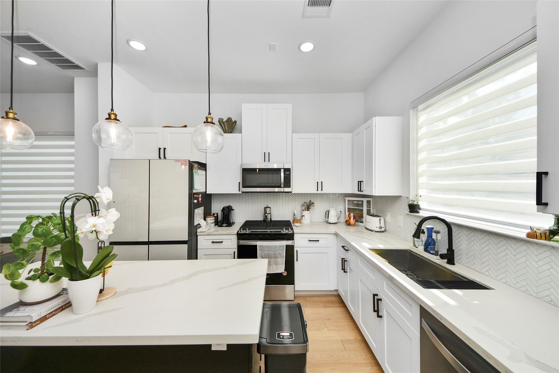 1837 Flowing Springs Trail Property Photo 18