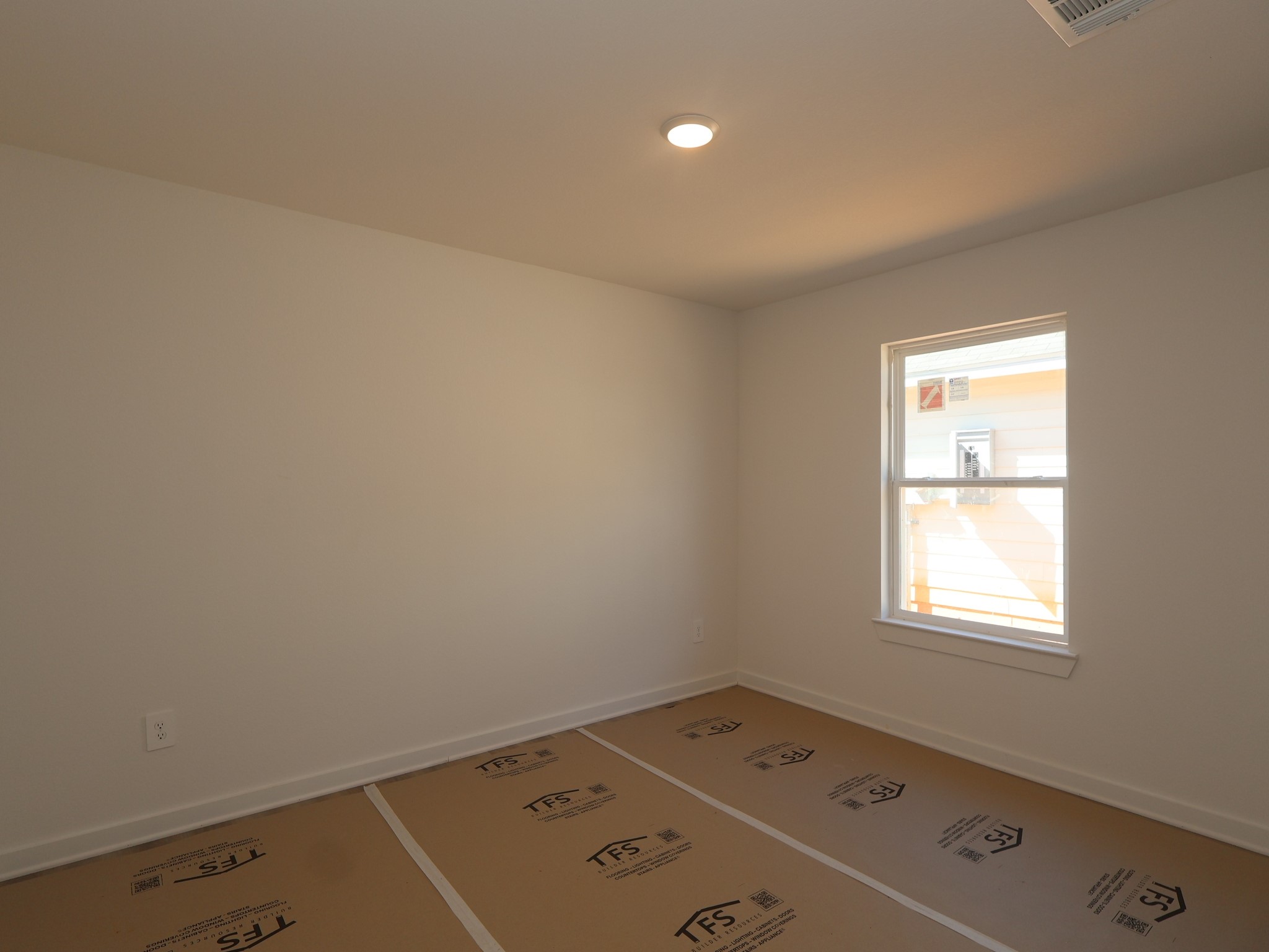 16322 Hayes Loop Property Photo 11