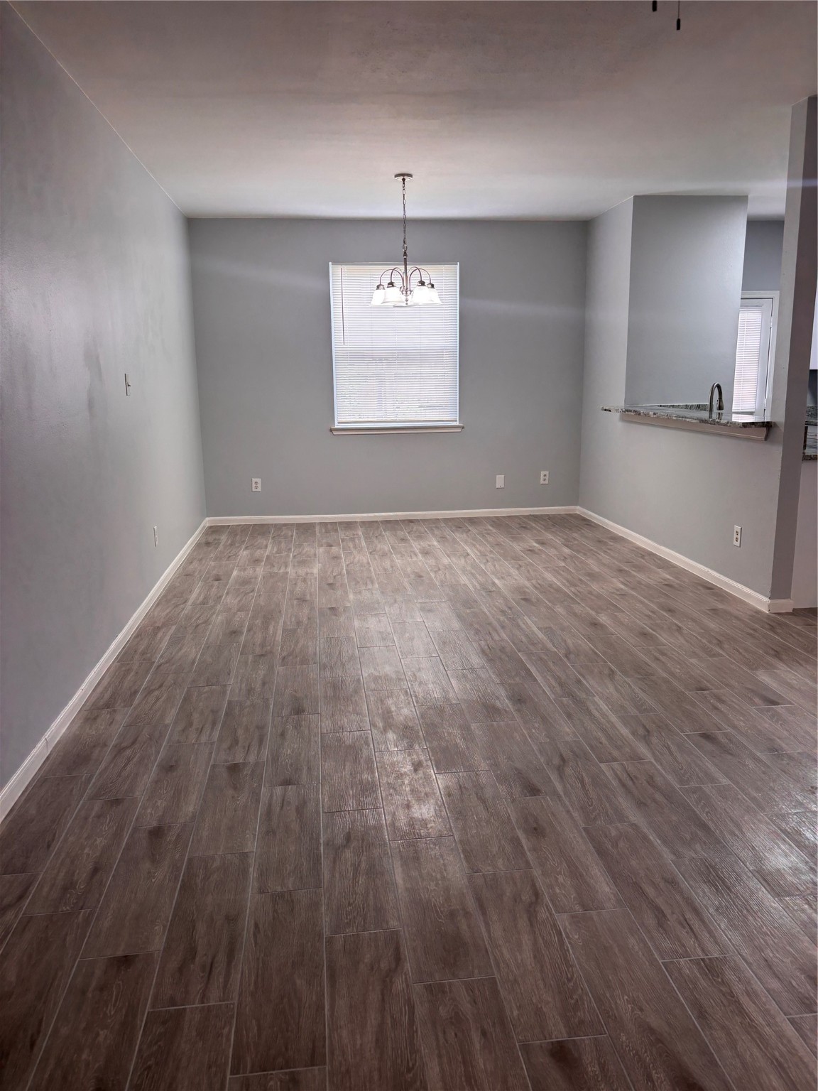 6410 Waldron Drive B Property Photo 4