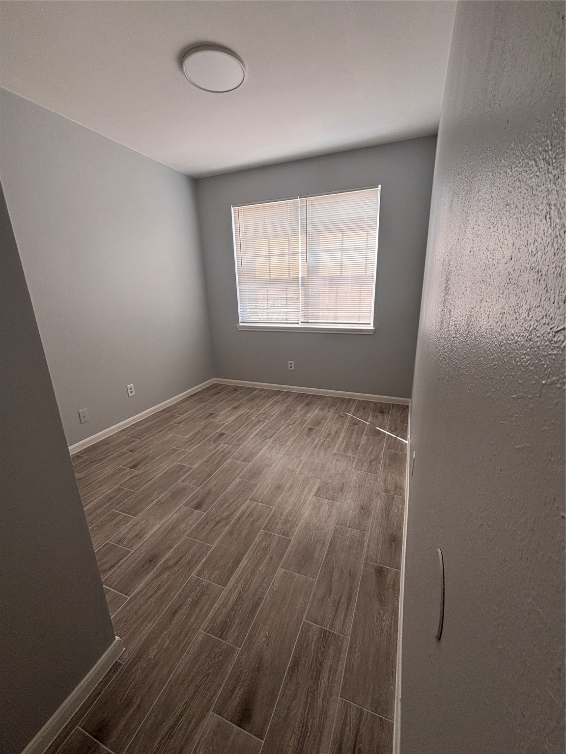 6410 Waldron Drive B Property Photo 10