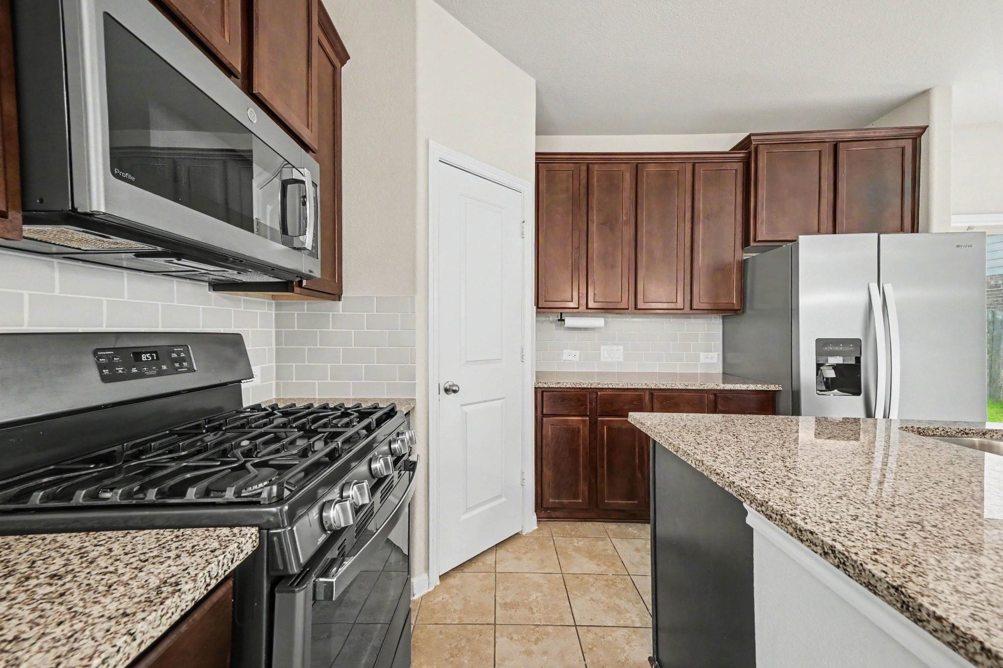 17406 Tidewater Cypress Trail Property Photo 8