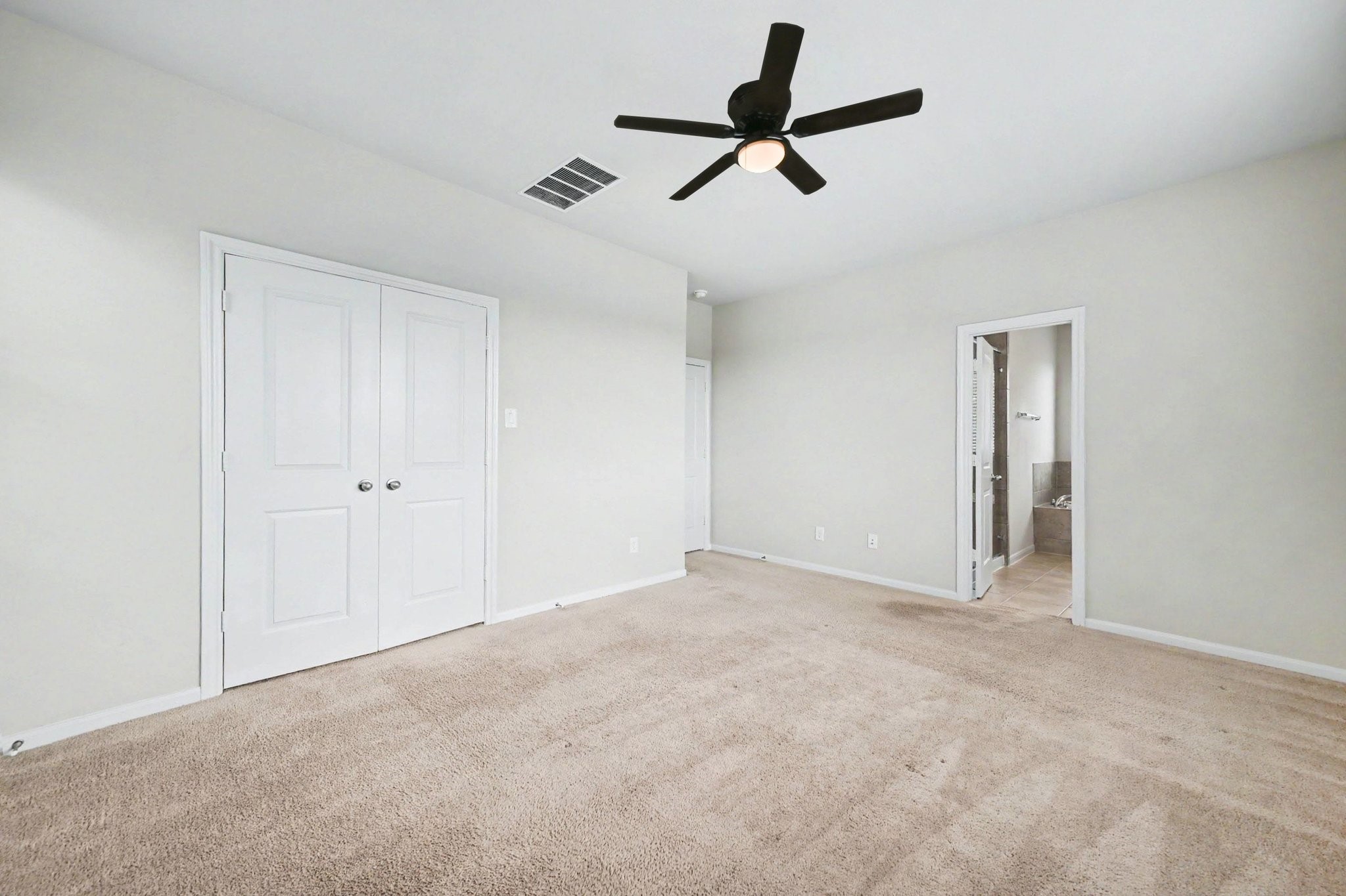 17406 Tidewater Cypress Trail Property Photo 20