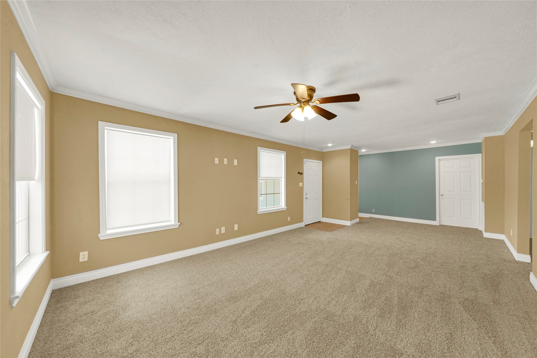 10210 Moers Road Property Photo 5