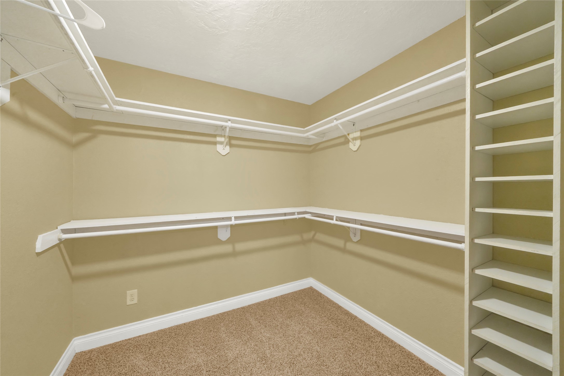 10210 Moers Road Property Photo 12