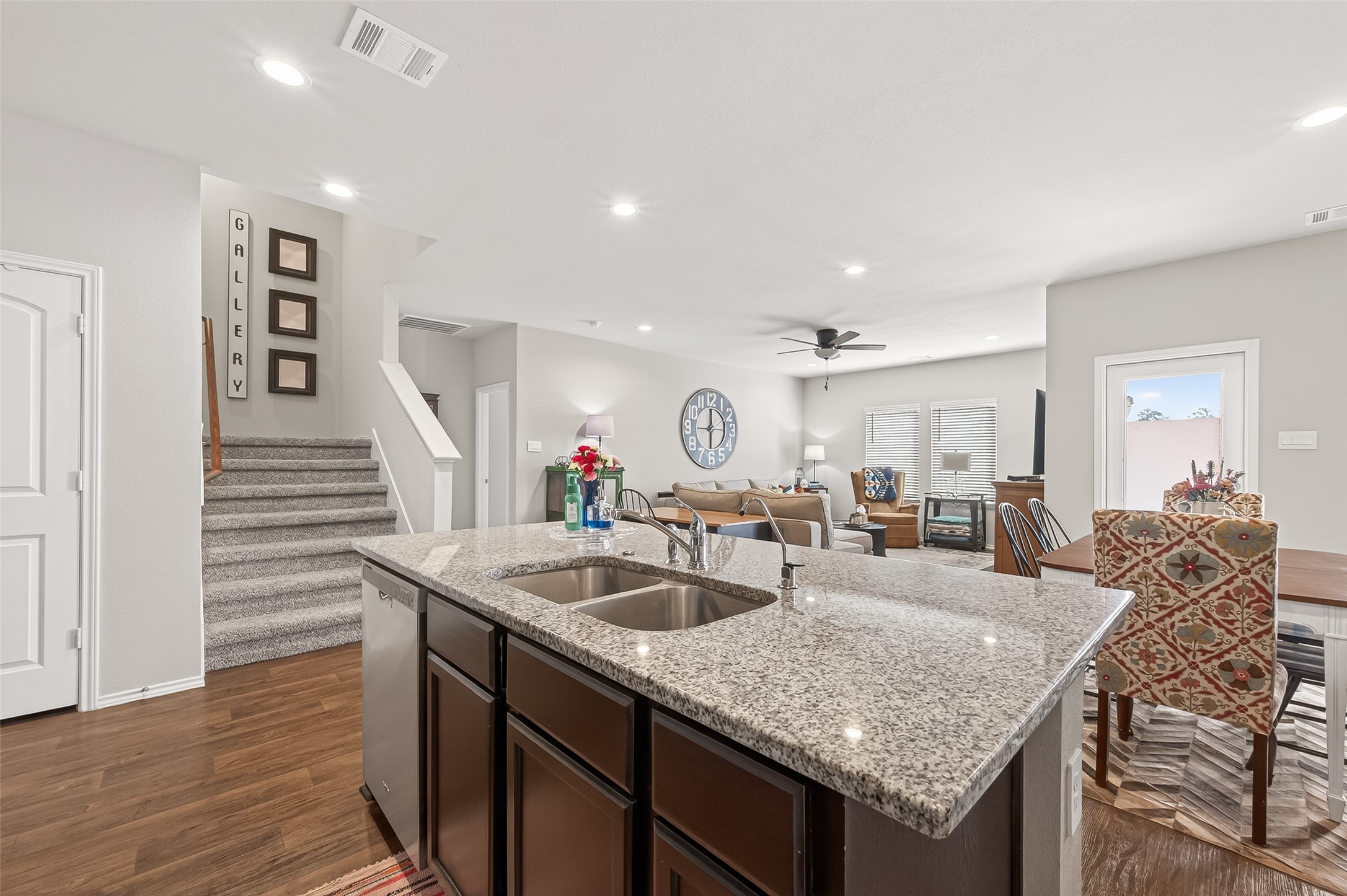 14927 Prickly Pear Cove Property Photo 12