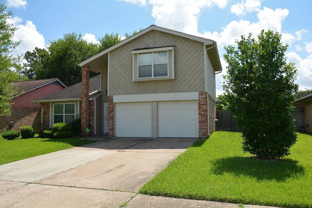 3703 Embarcadero Drive Property Photo 3