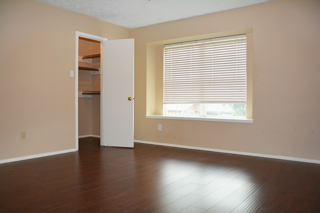 3703 Embarcadero Drive Property Photo 18