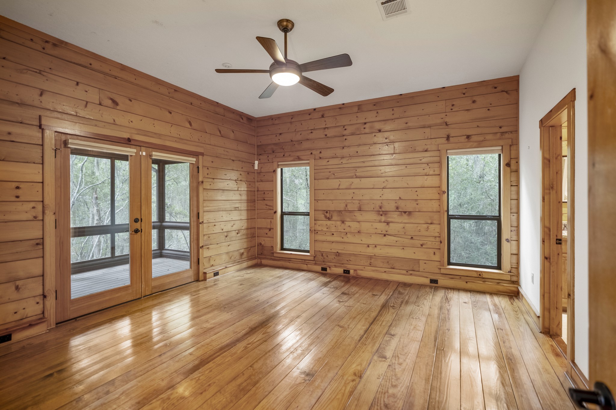 69 Artesian Avenue Property Photo 37