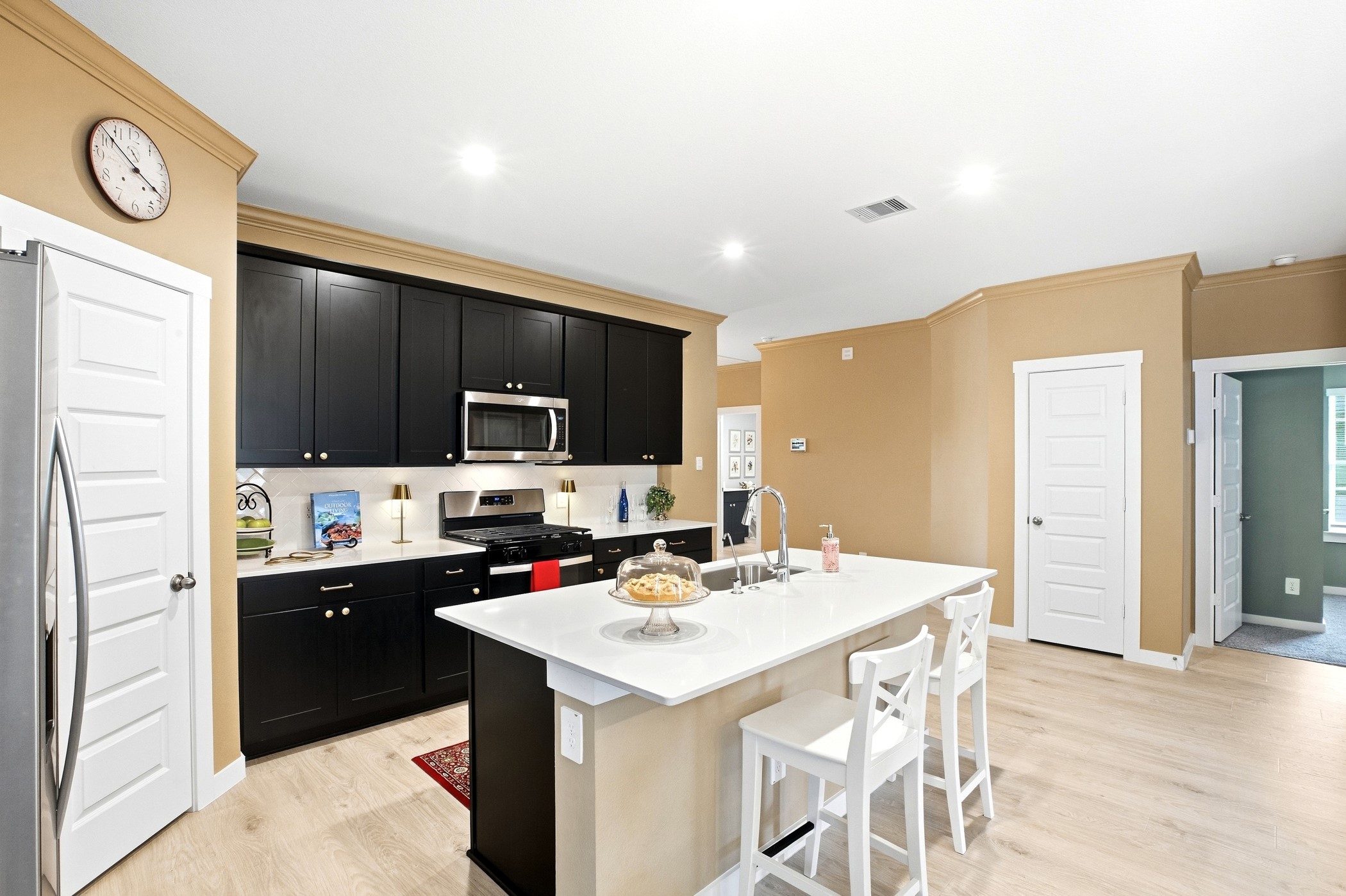 8019 Veneto Green Drive Property Photo 11