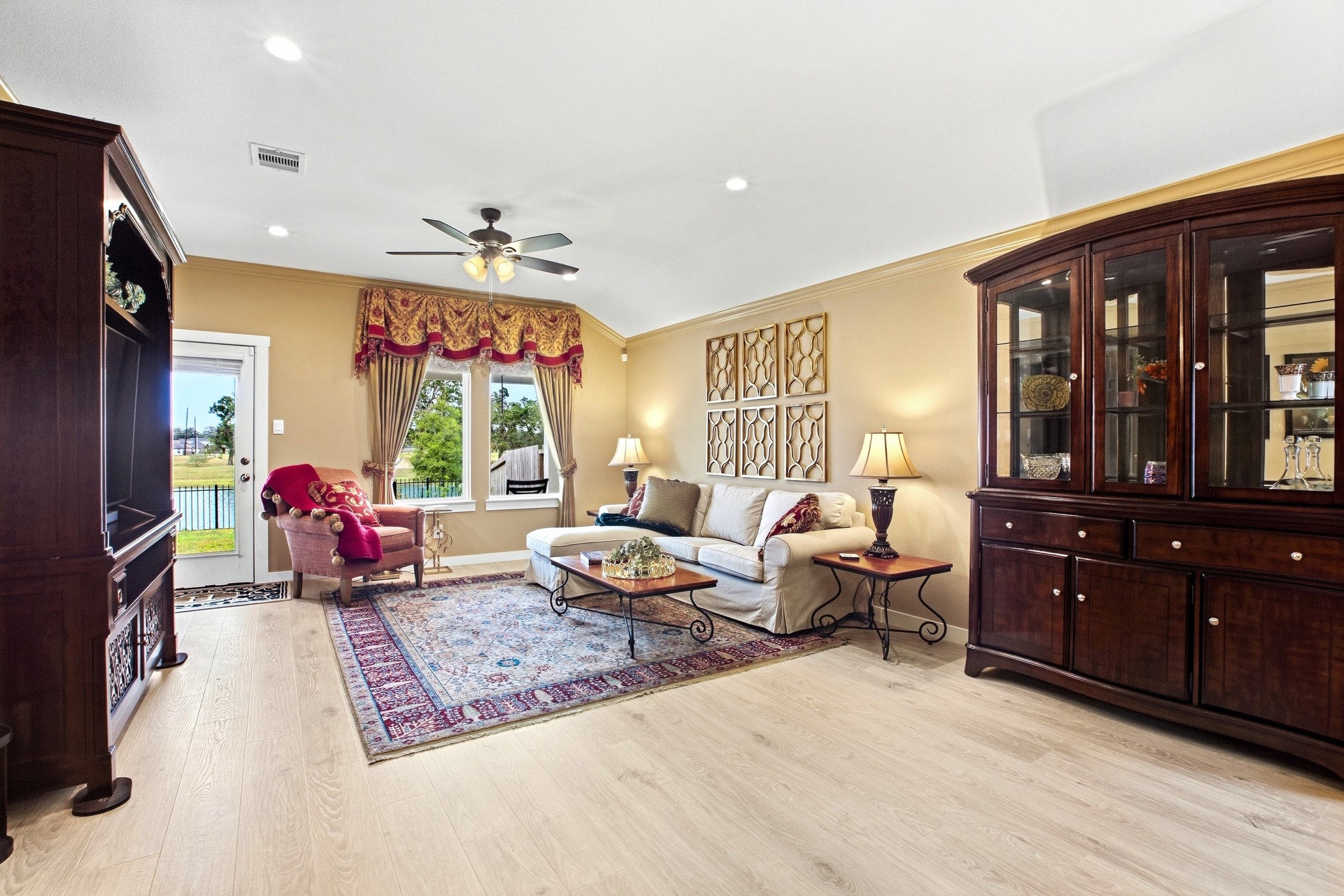 8019 Veneto Green Drive Property Photo 17