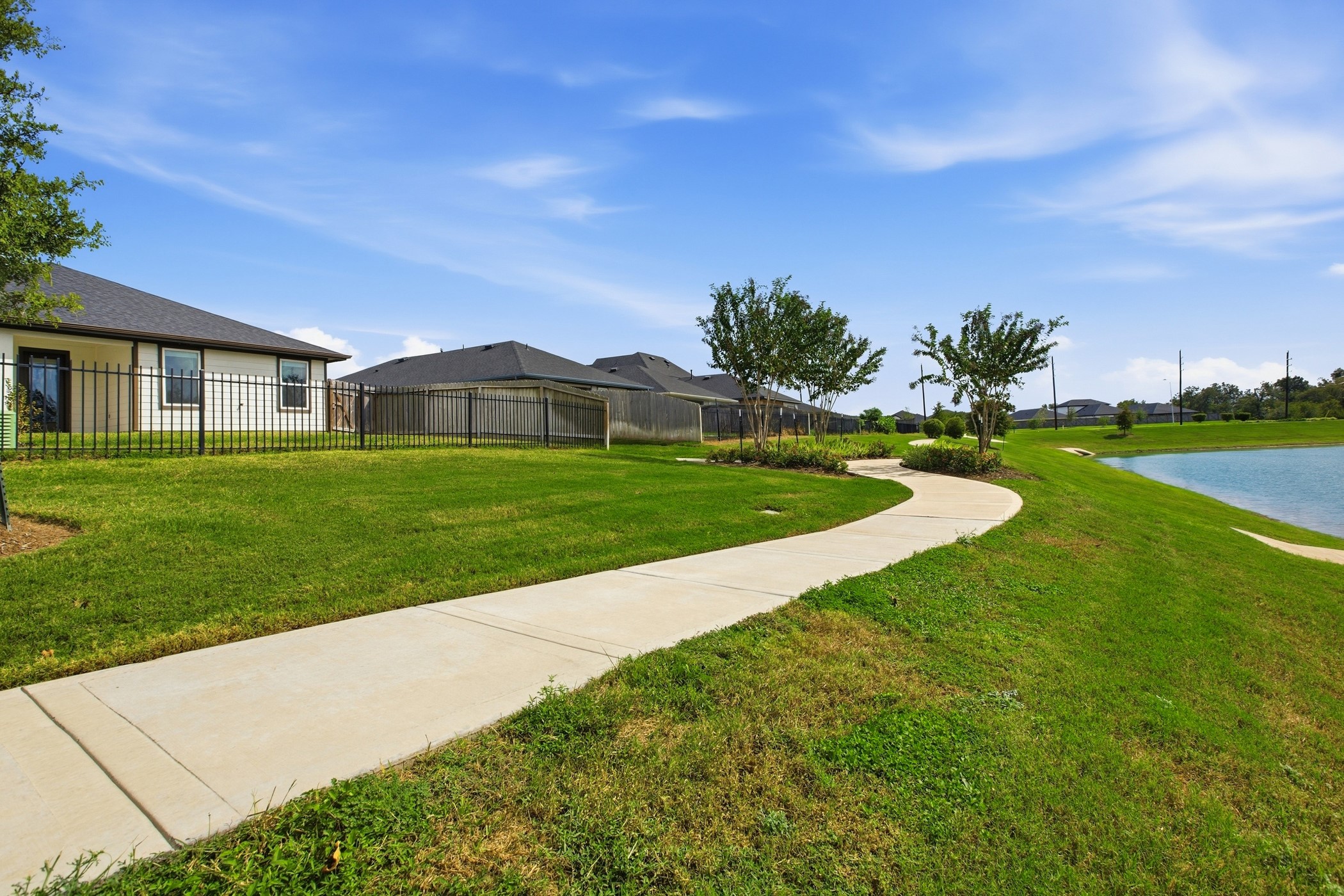 8019 Veneto Green Drive Property Photo 46