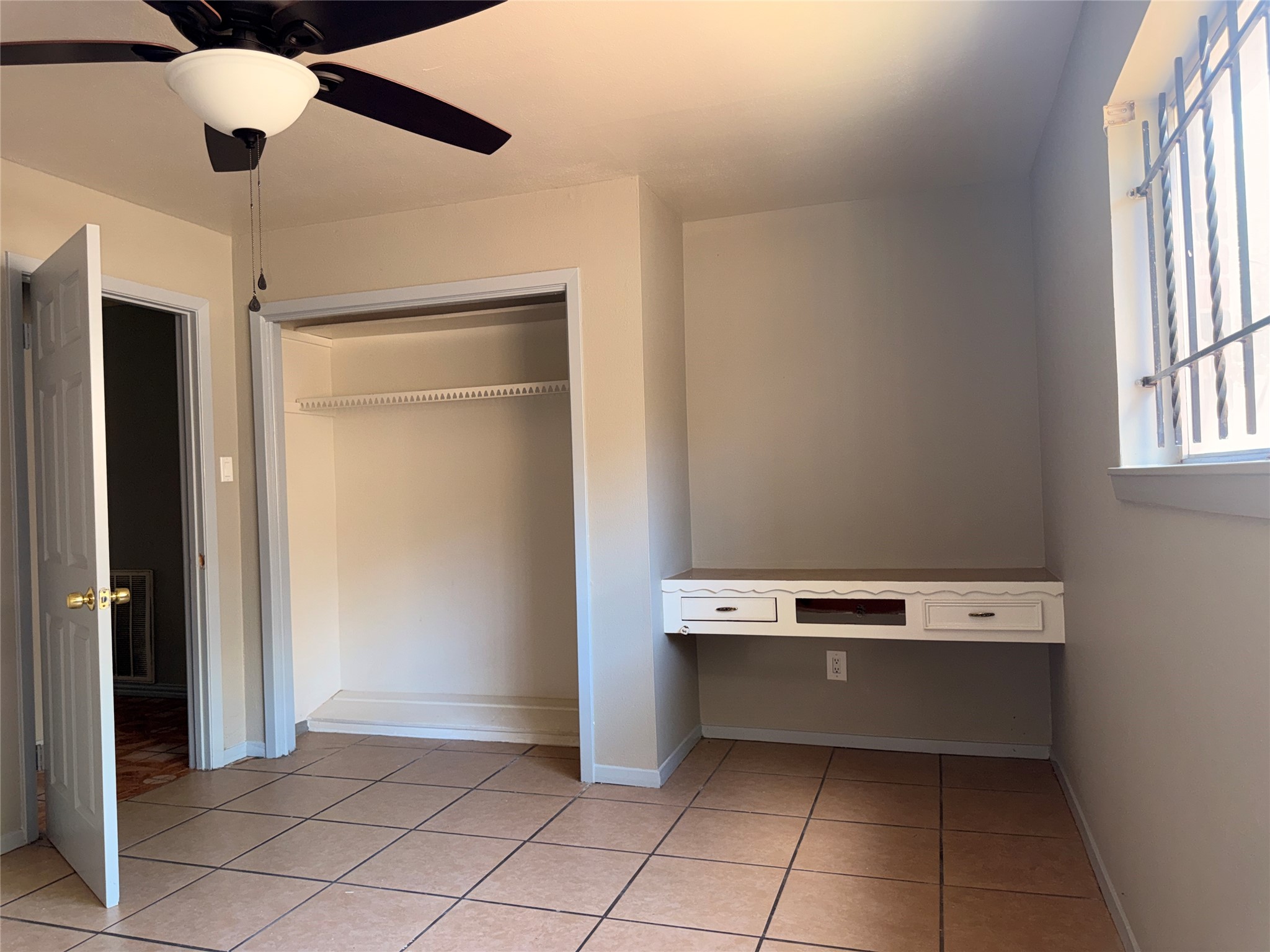 6841 Flamingo Drive Property Photo 8