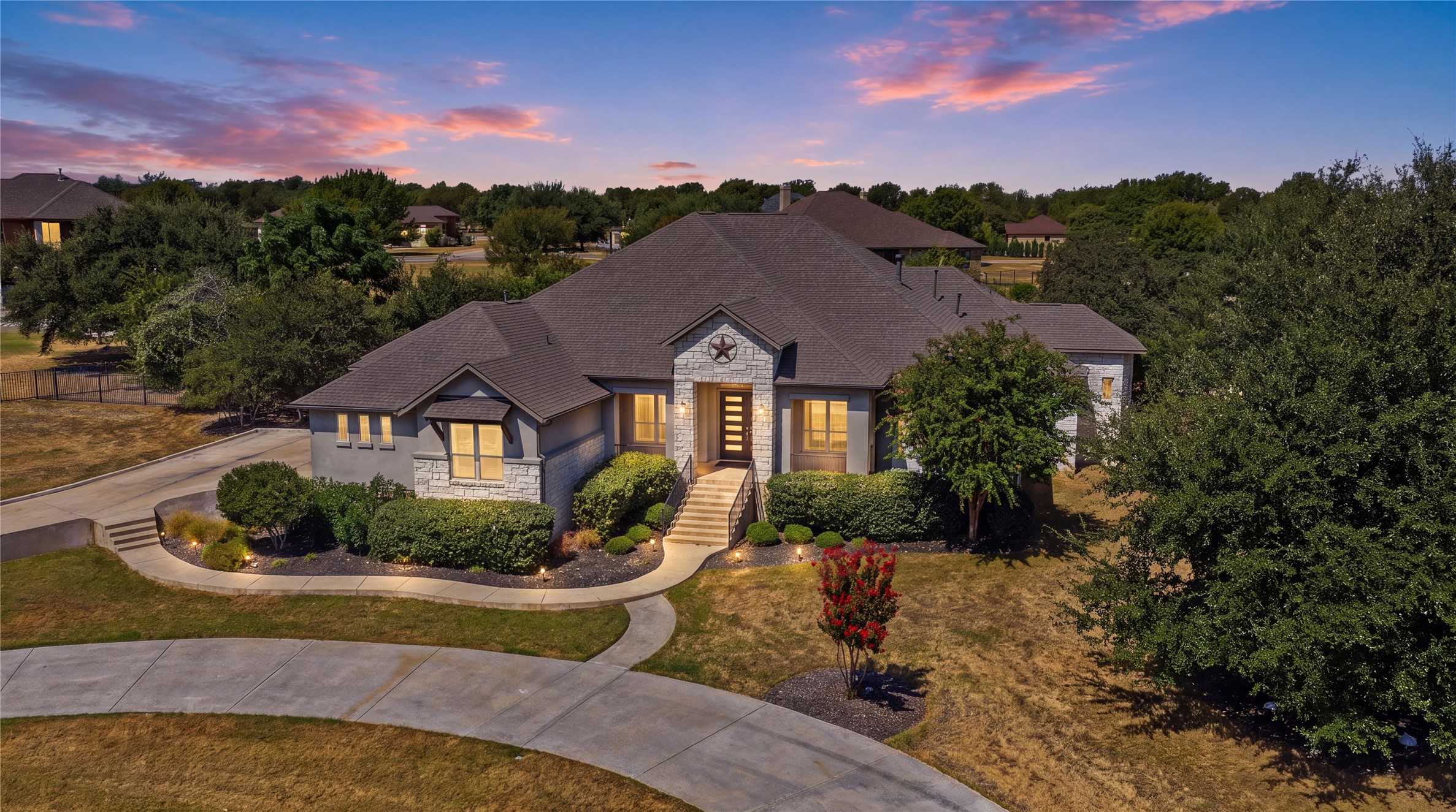 205 Standing Oak Drive