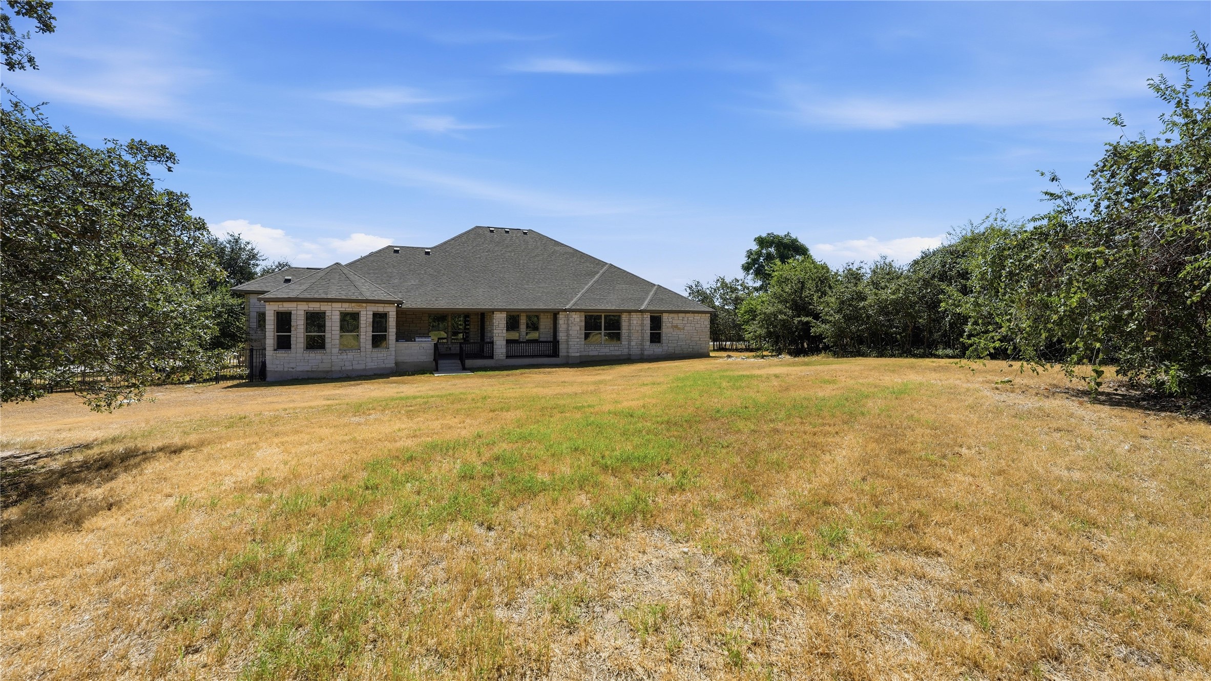 205 Standing Oak Drive Property Photo 6