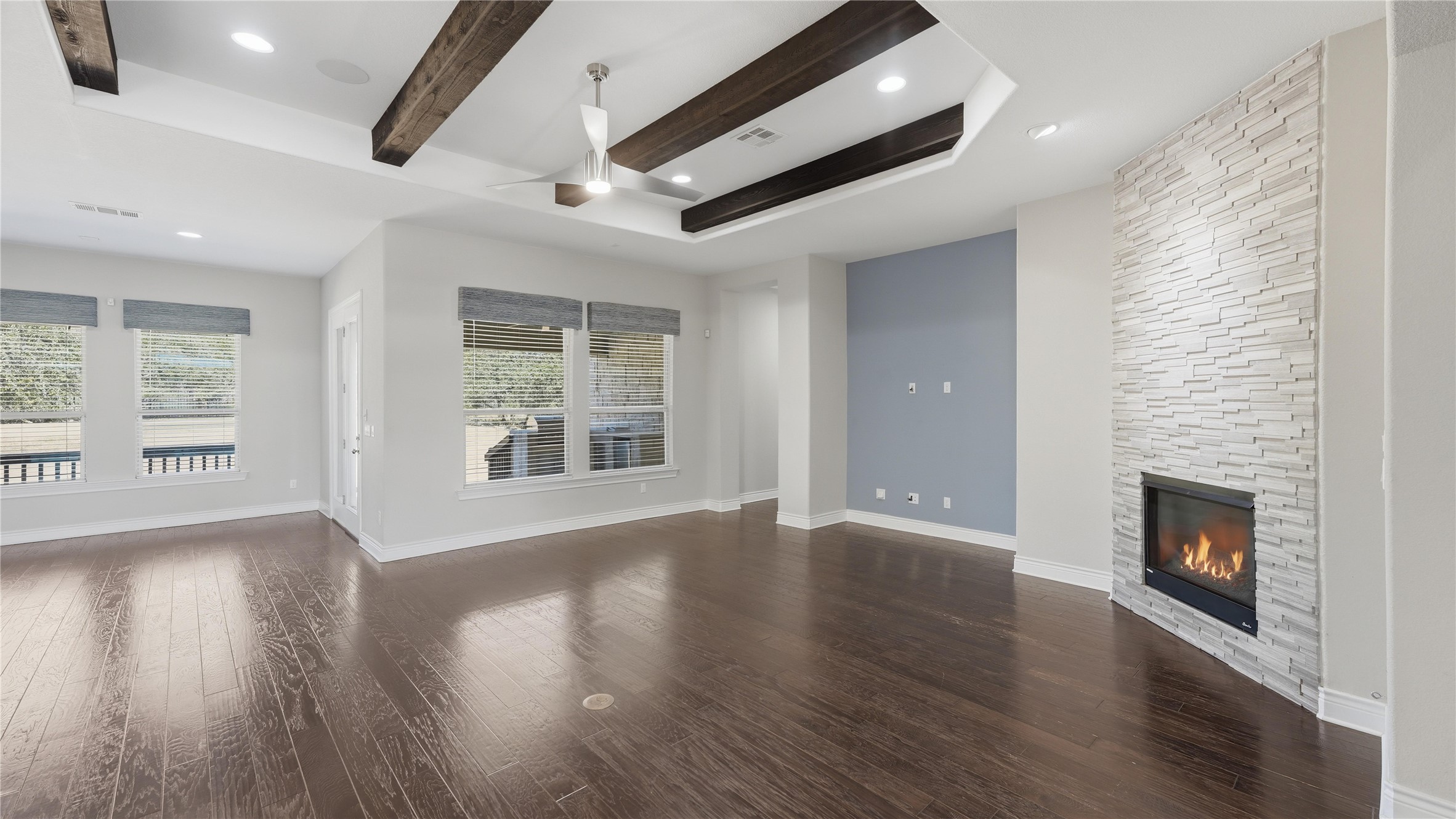 205 Standing Oak Drive Property Photo 13