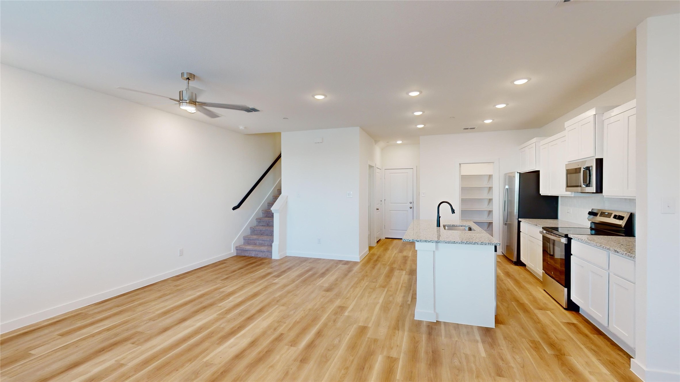 4123 Hartley Way Property Photo 7