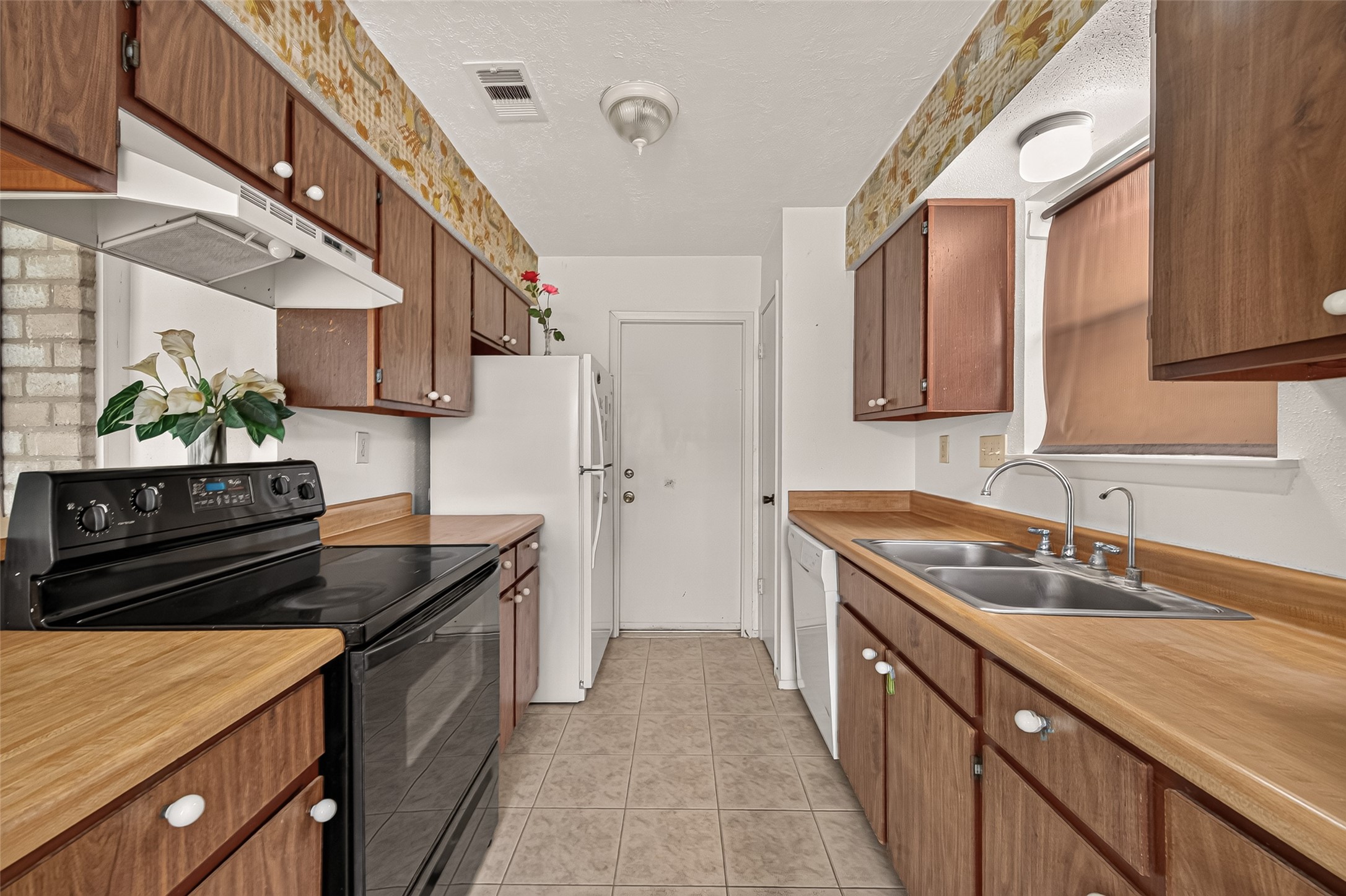 17726 Autumn Trails Lane Property Photo 14