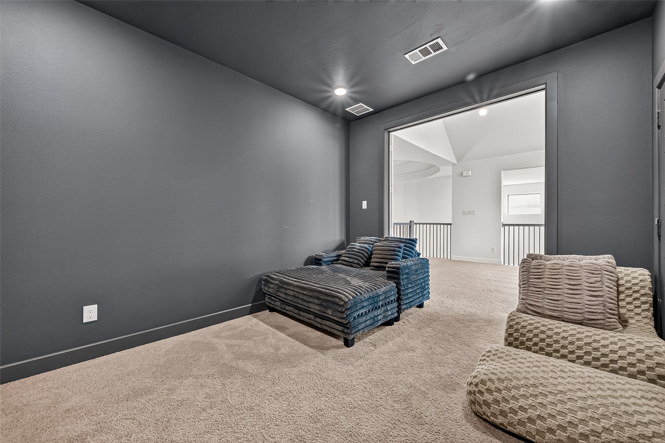 31019 Sun Valley Drive Property Photo 37