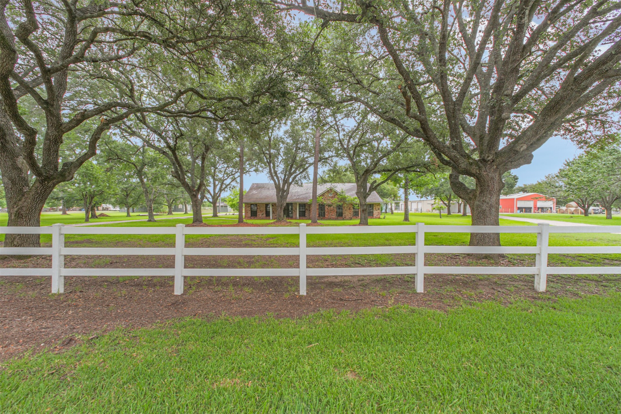 17115 County Road 831 Property Photo 1