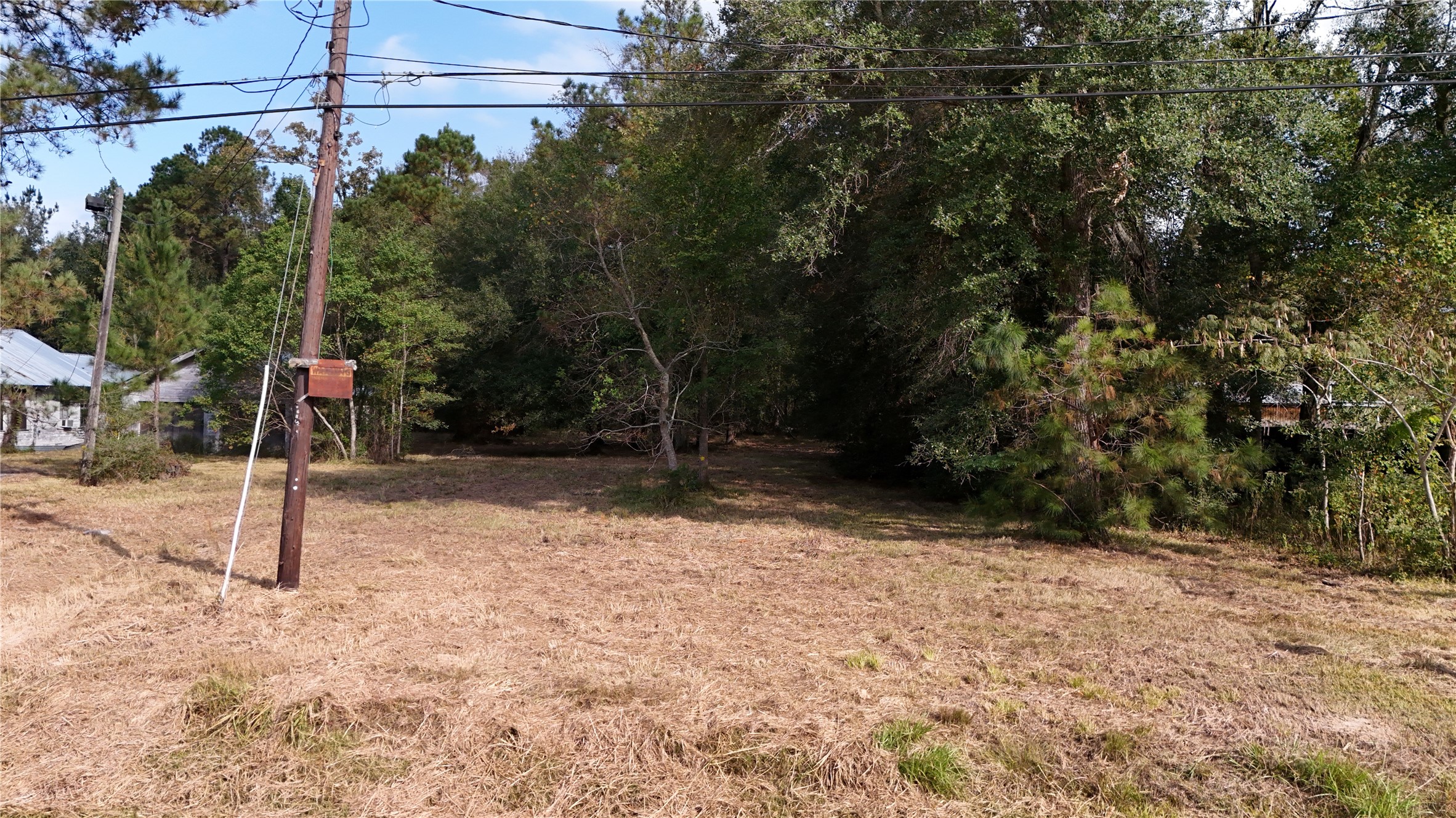 00 Hwy 105 Property Photo 6