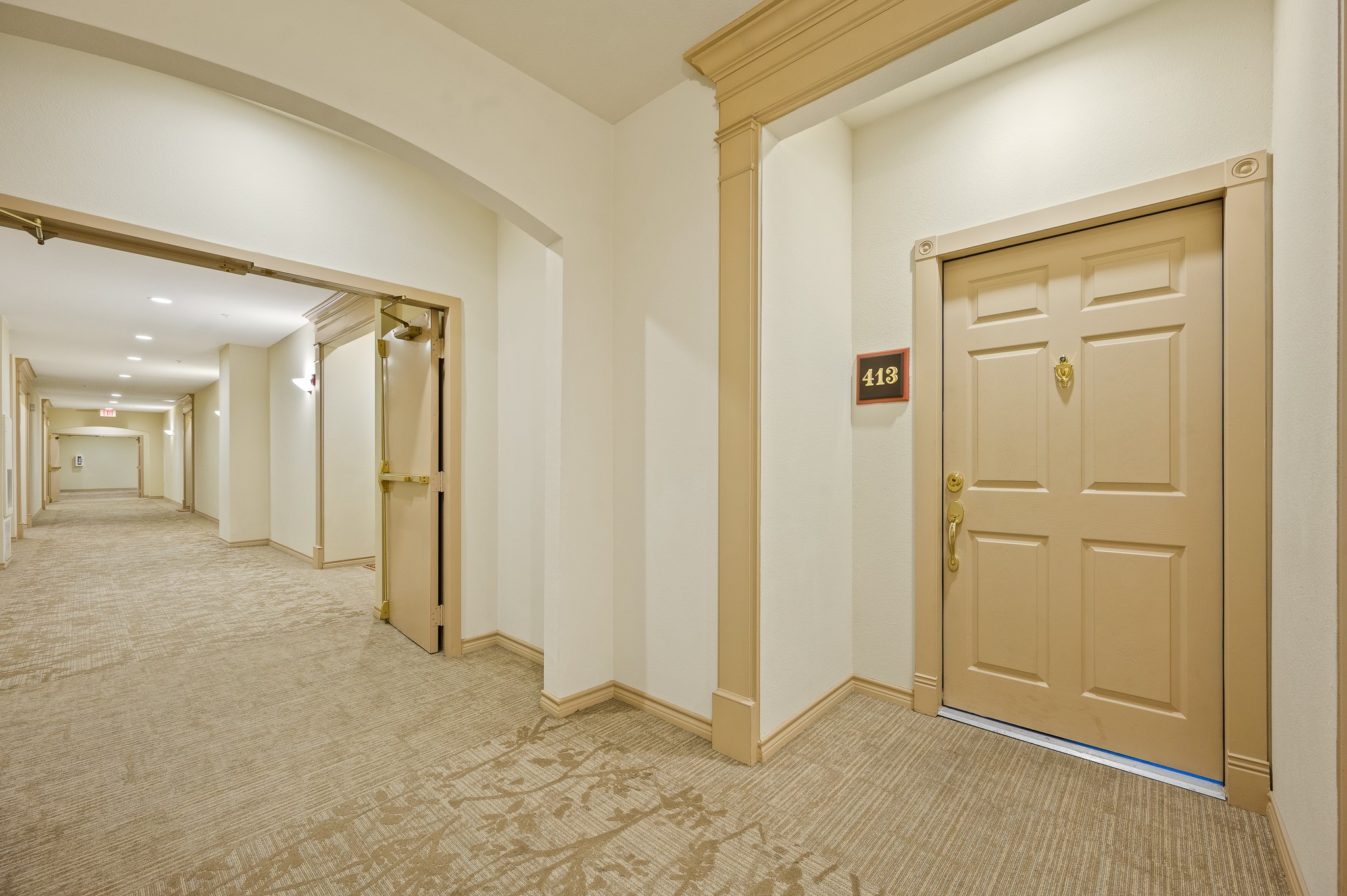 2400 Mccue Road 413 Property Photo 2