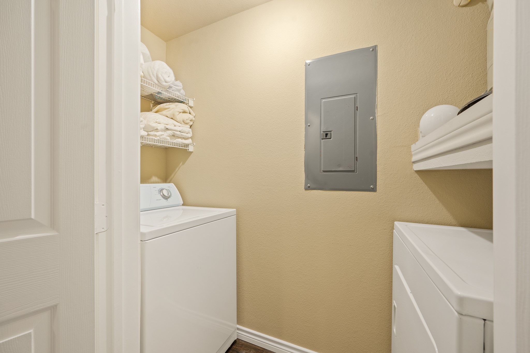 2400 Mccue Road 413 Property Photo 19