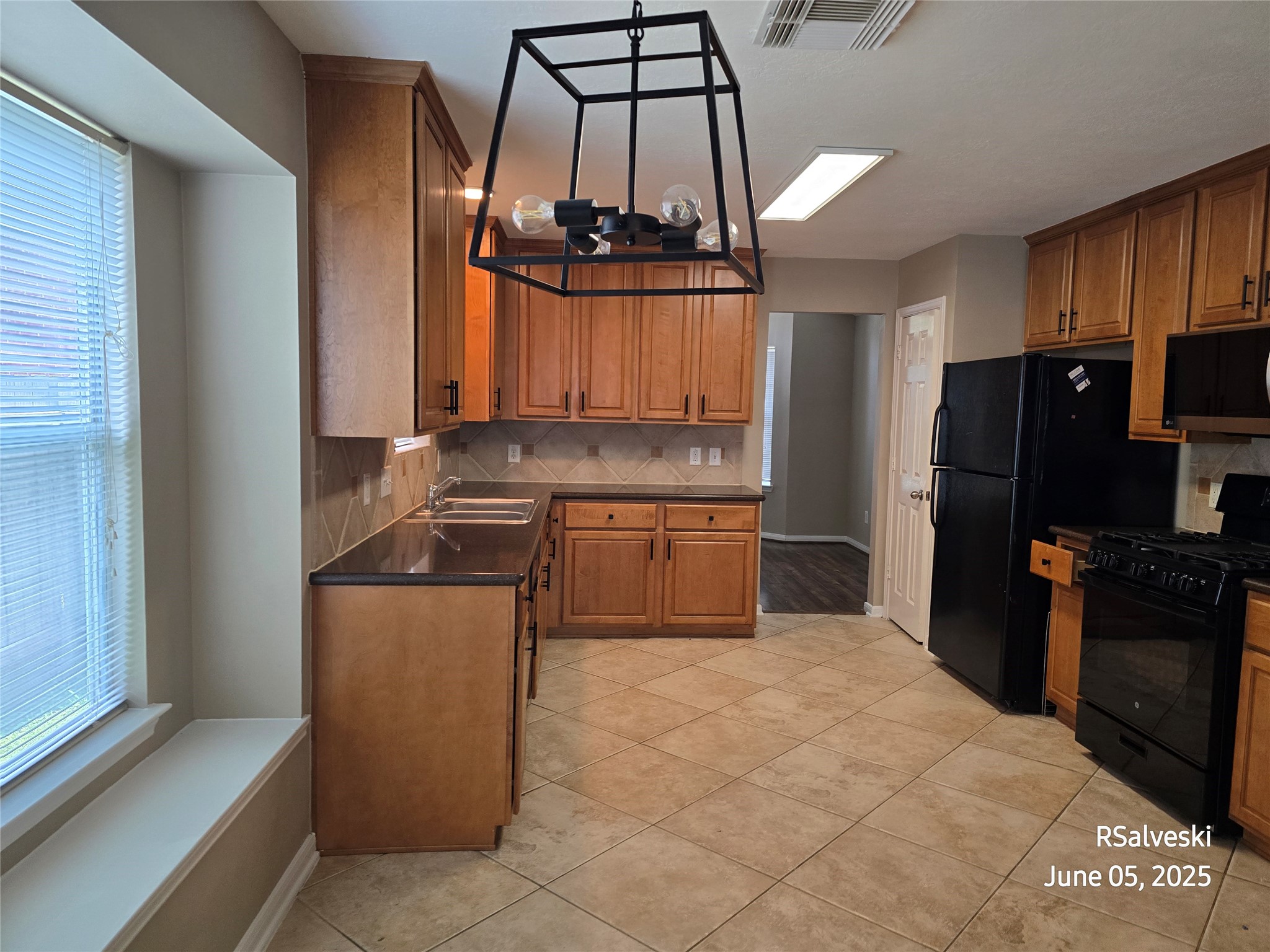 16331 Bandicoot Drive Property Photo 6