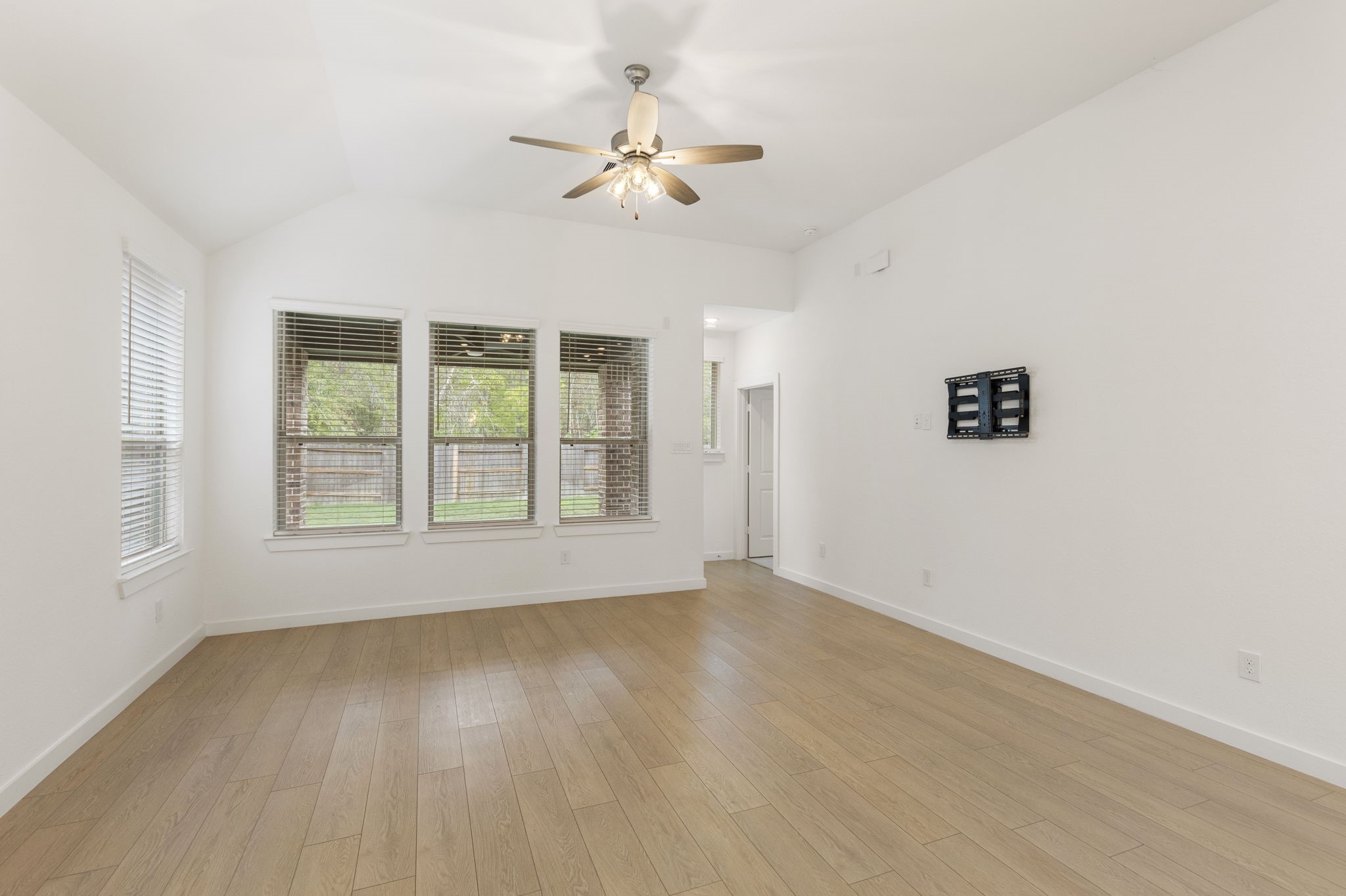 17327 Merigold Heights Drive Property Photo 31