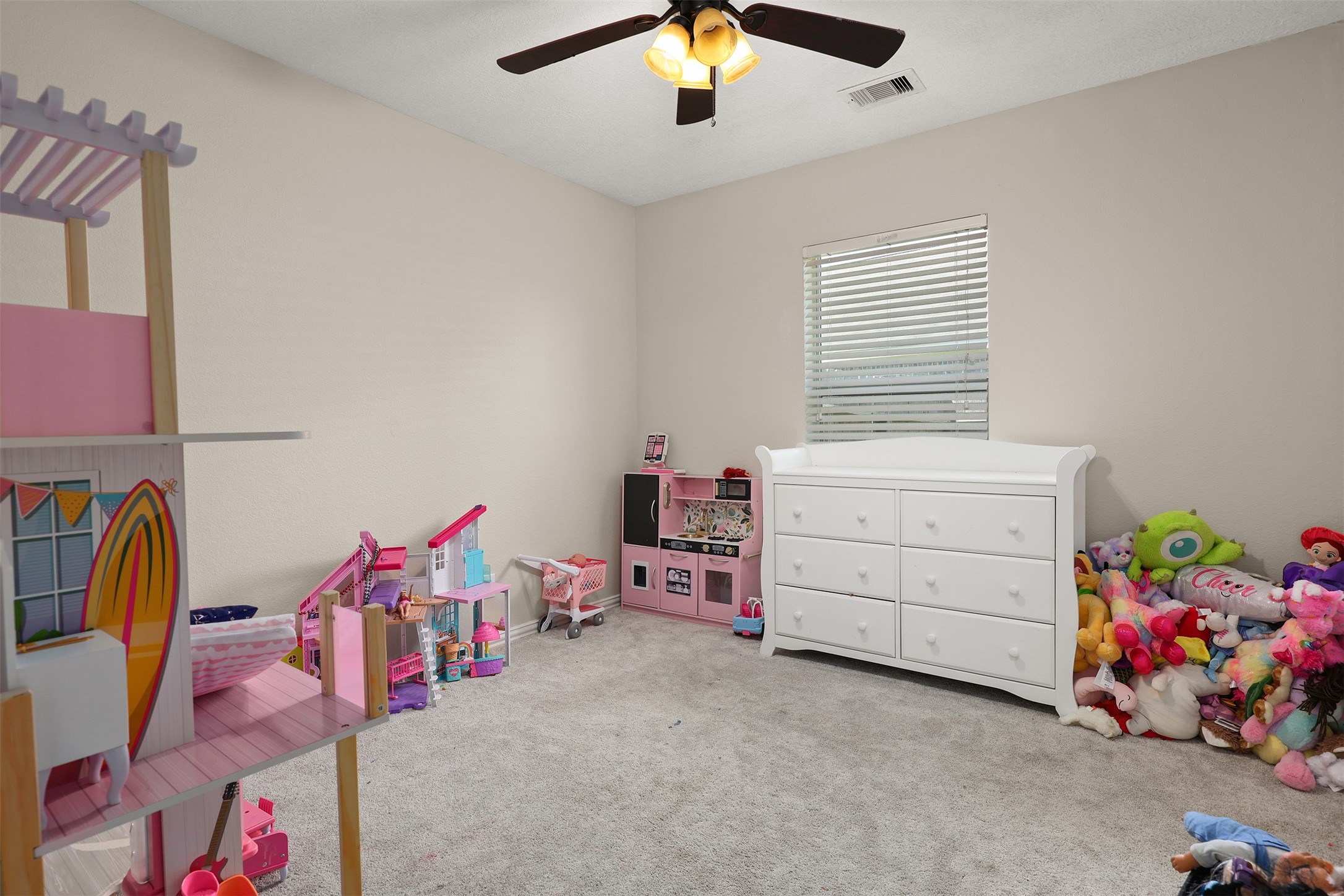 9210 Creekside Drive Property Photo 17