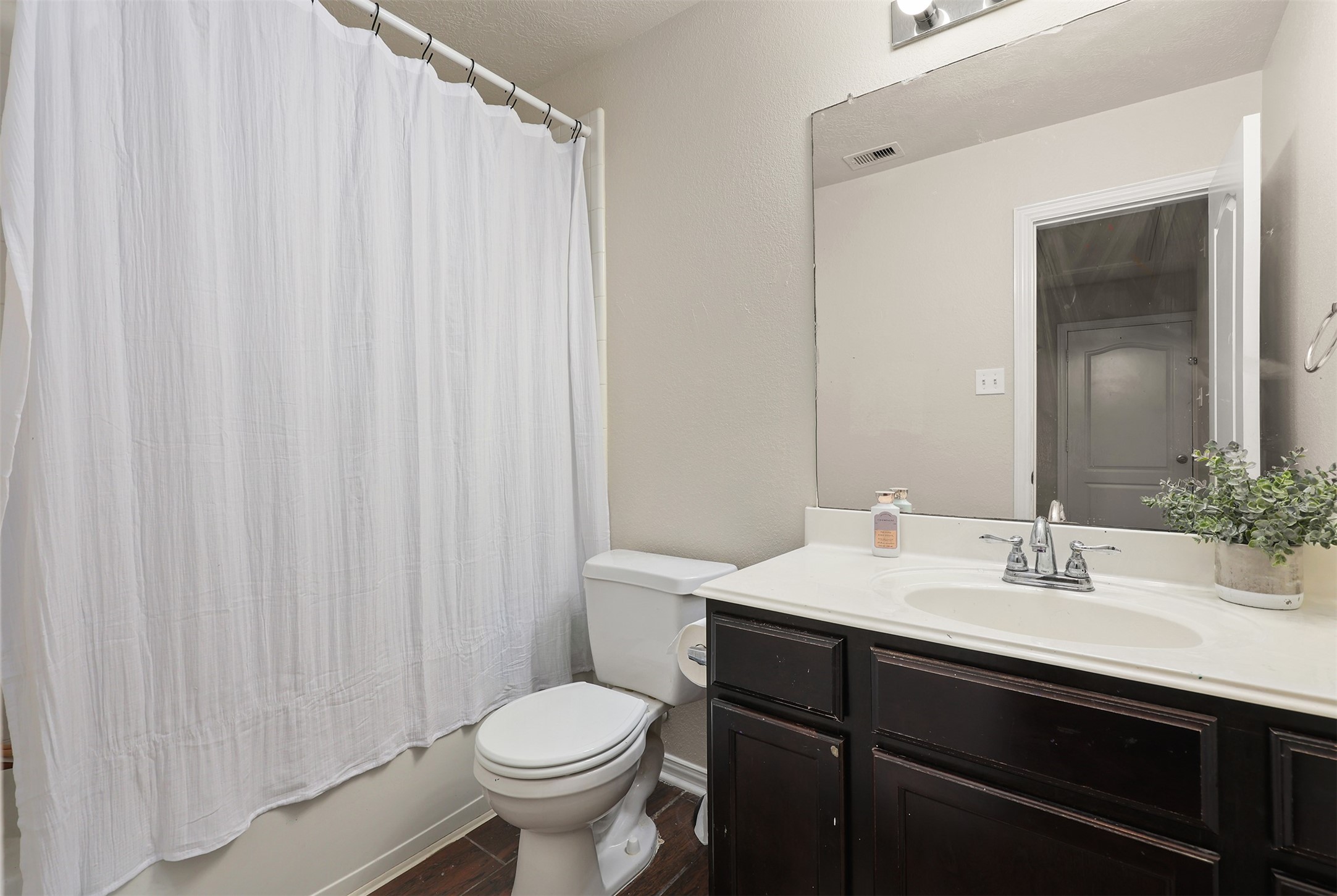 9210 Creekside Drive Property Photo 20