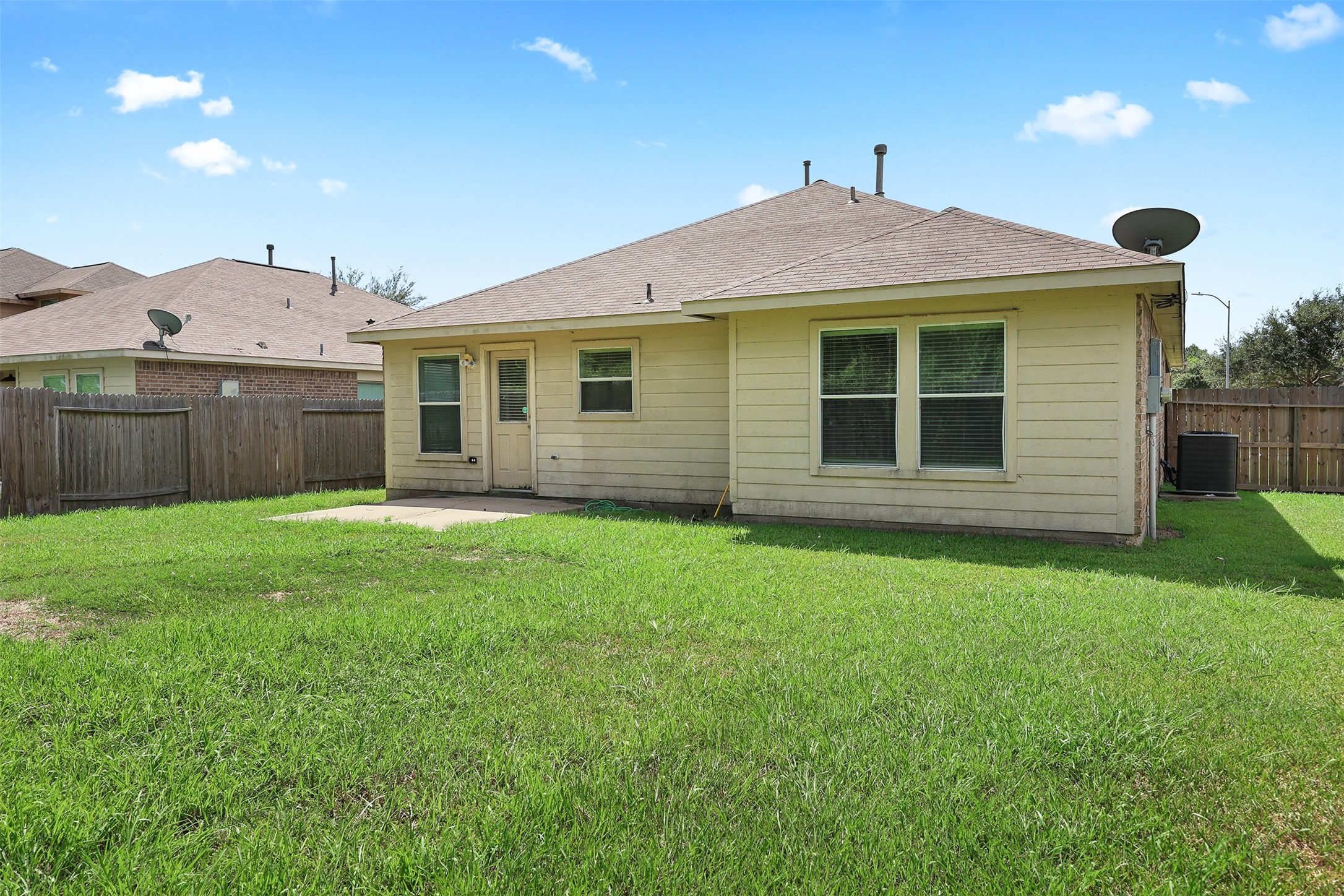 9210 Creekside Drive Property Photo 23
