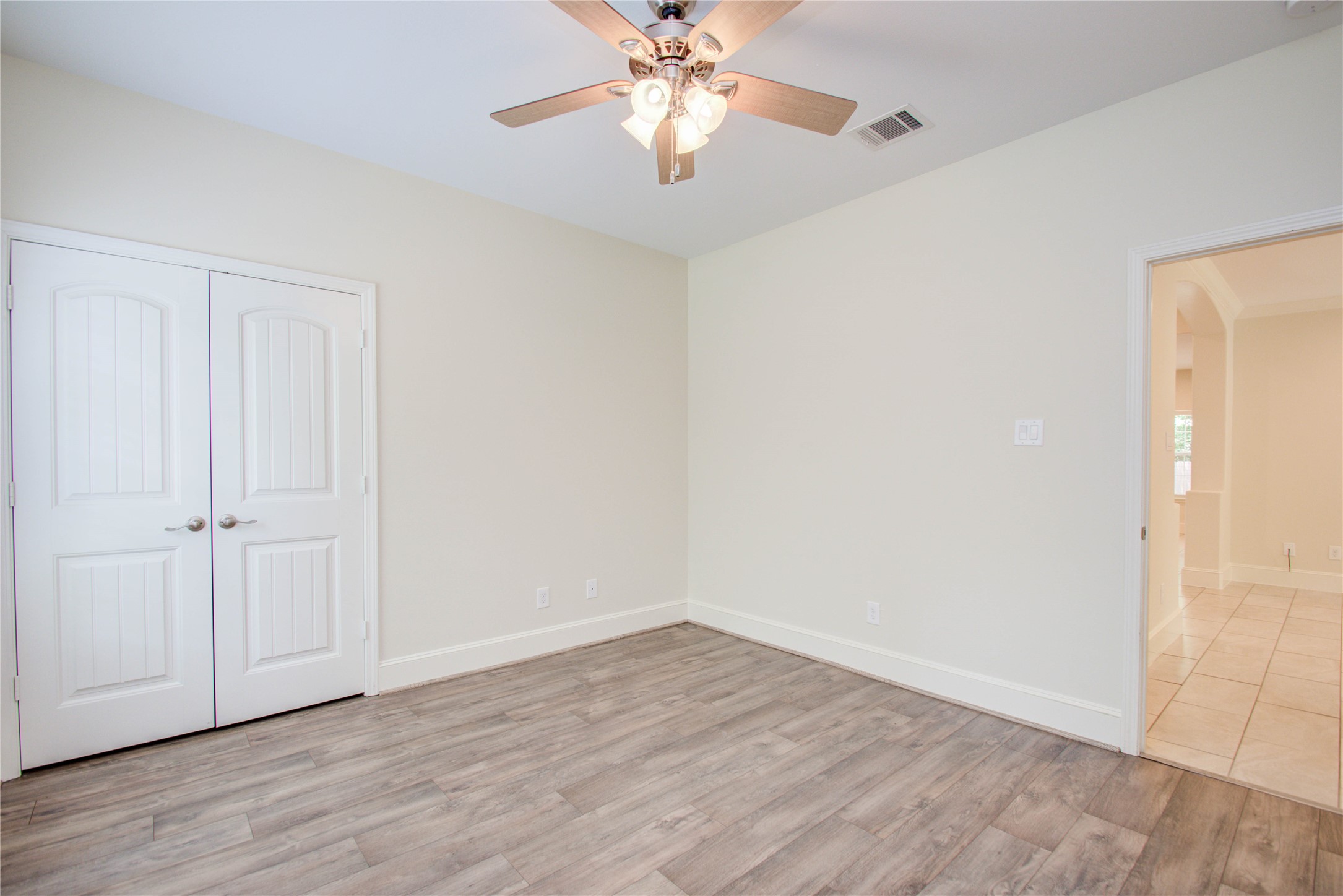 10572 Twin Oak Drive Property Photo 22