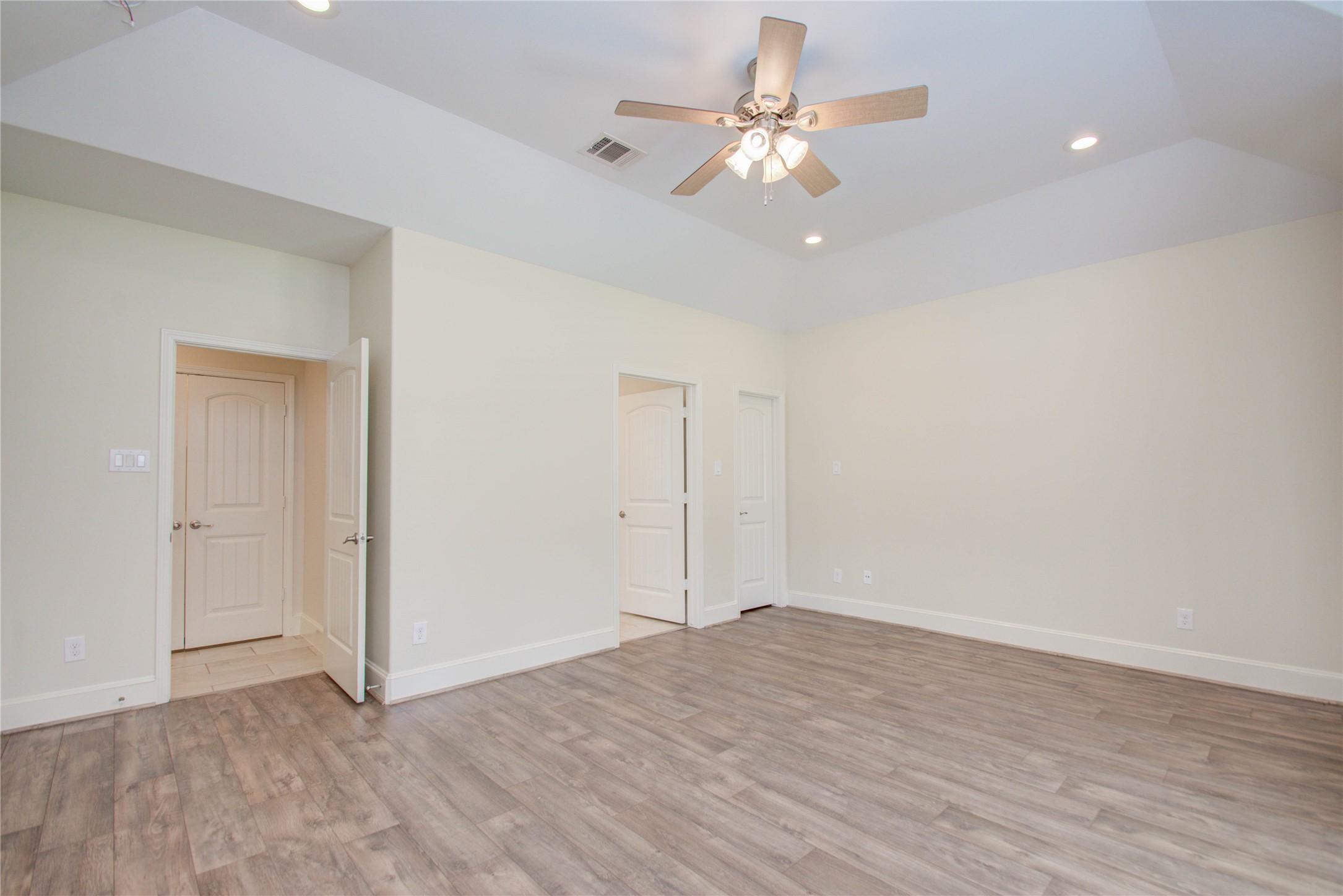 10572 Twin Oak Drive Property Photo 27