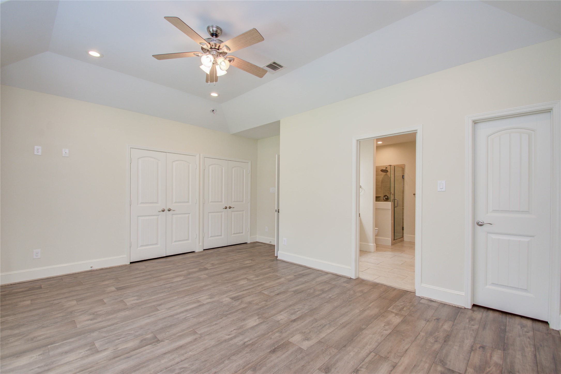 10572 Twin Oak Drive Property Photo 28