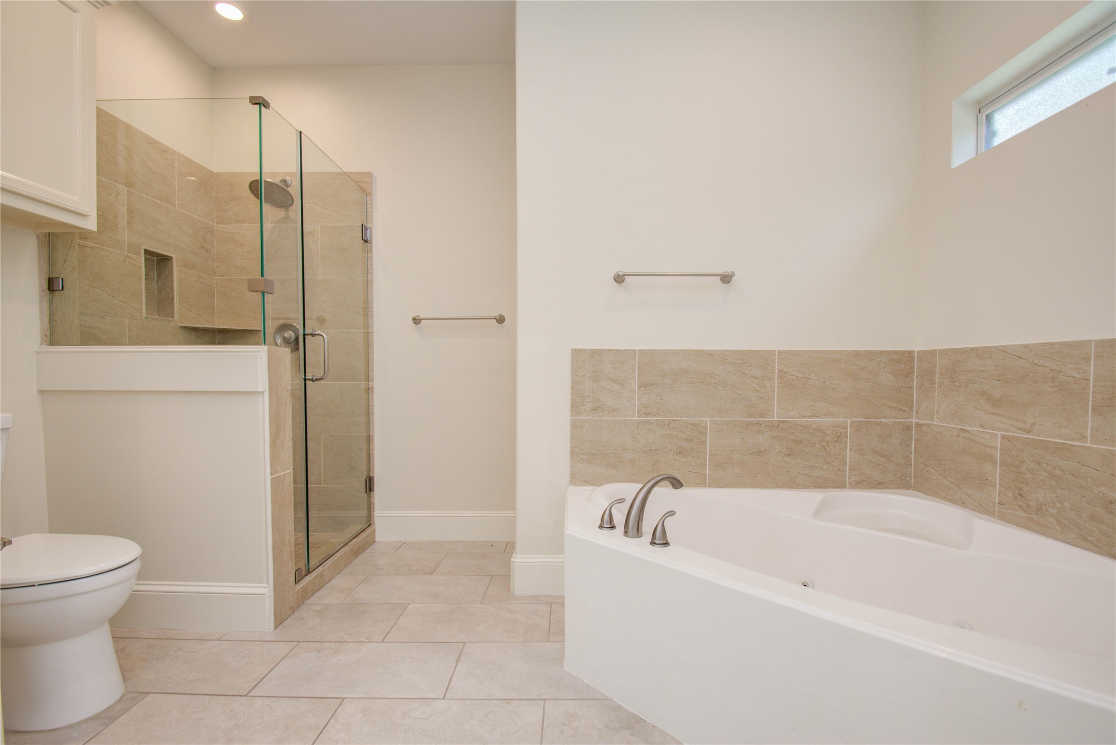 10572 Twin Oak Drive Property Photo 32