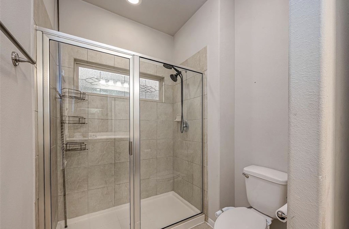 6409 Hollock Meadows Lane Property Photo 9