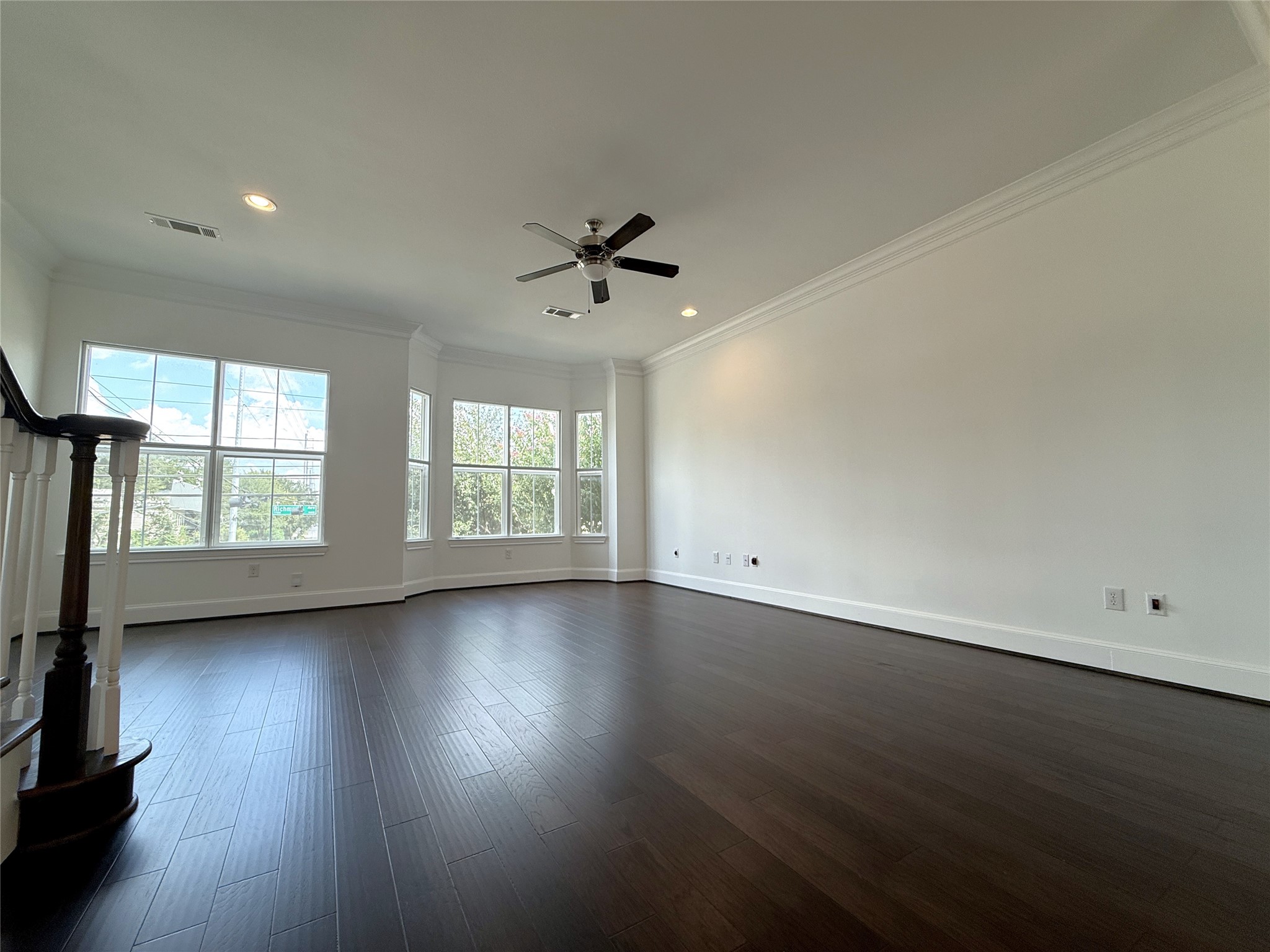 1669 Richmond Avenue Property Photo 13
